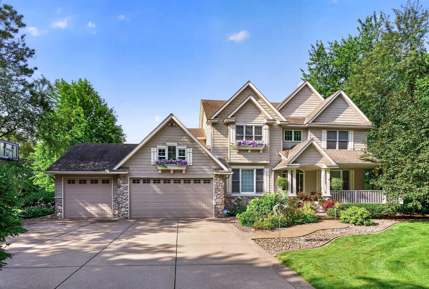 4981 Page Avenue NE — photo