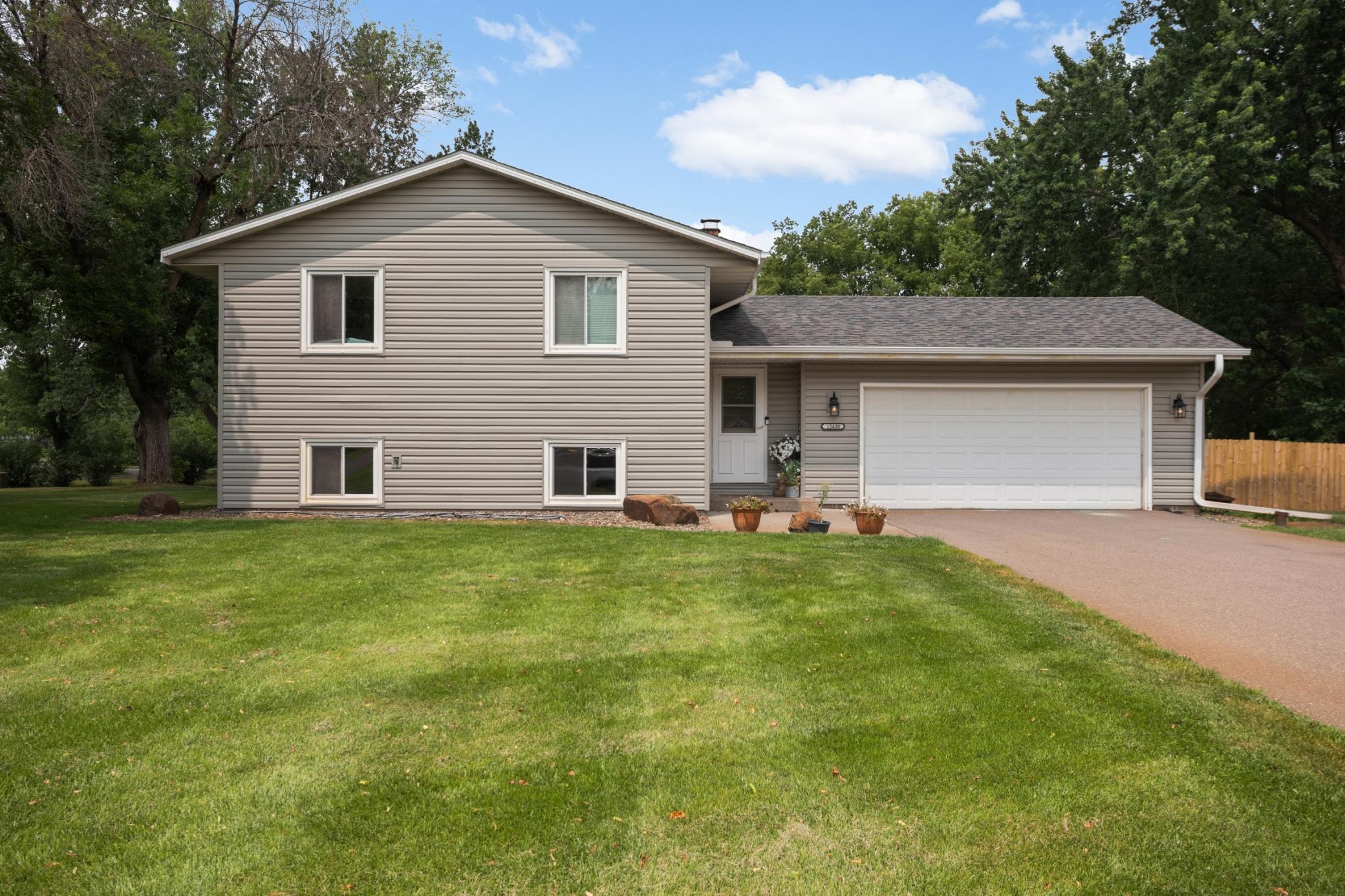 12420 Pineview Trail — photo