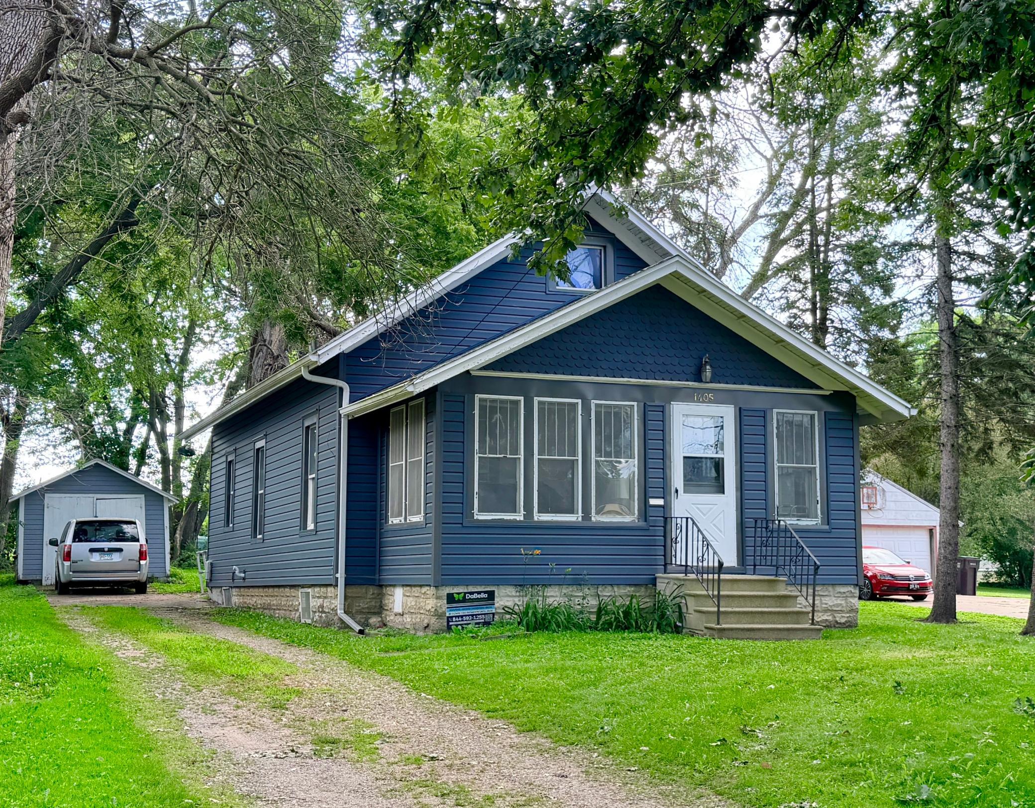 1405 S Broadway Avenue — photo