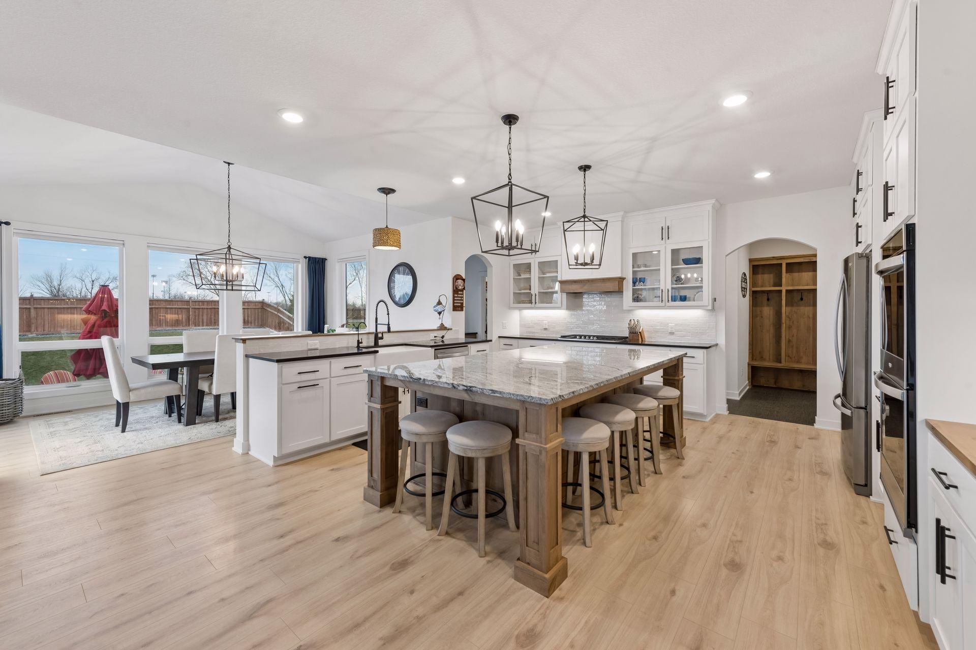 17628 Jett Circle — photo