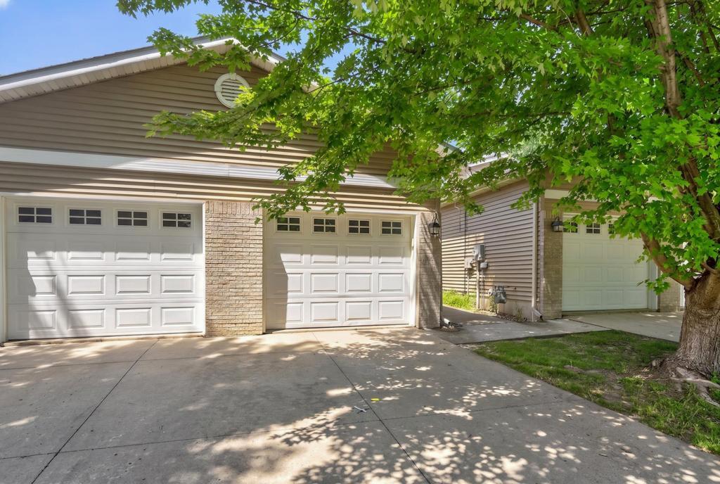 3132 River Falls Court NW — photo