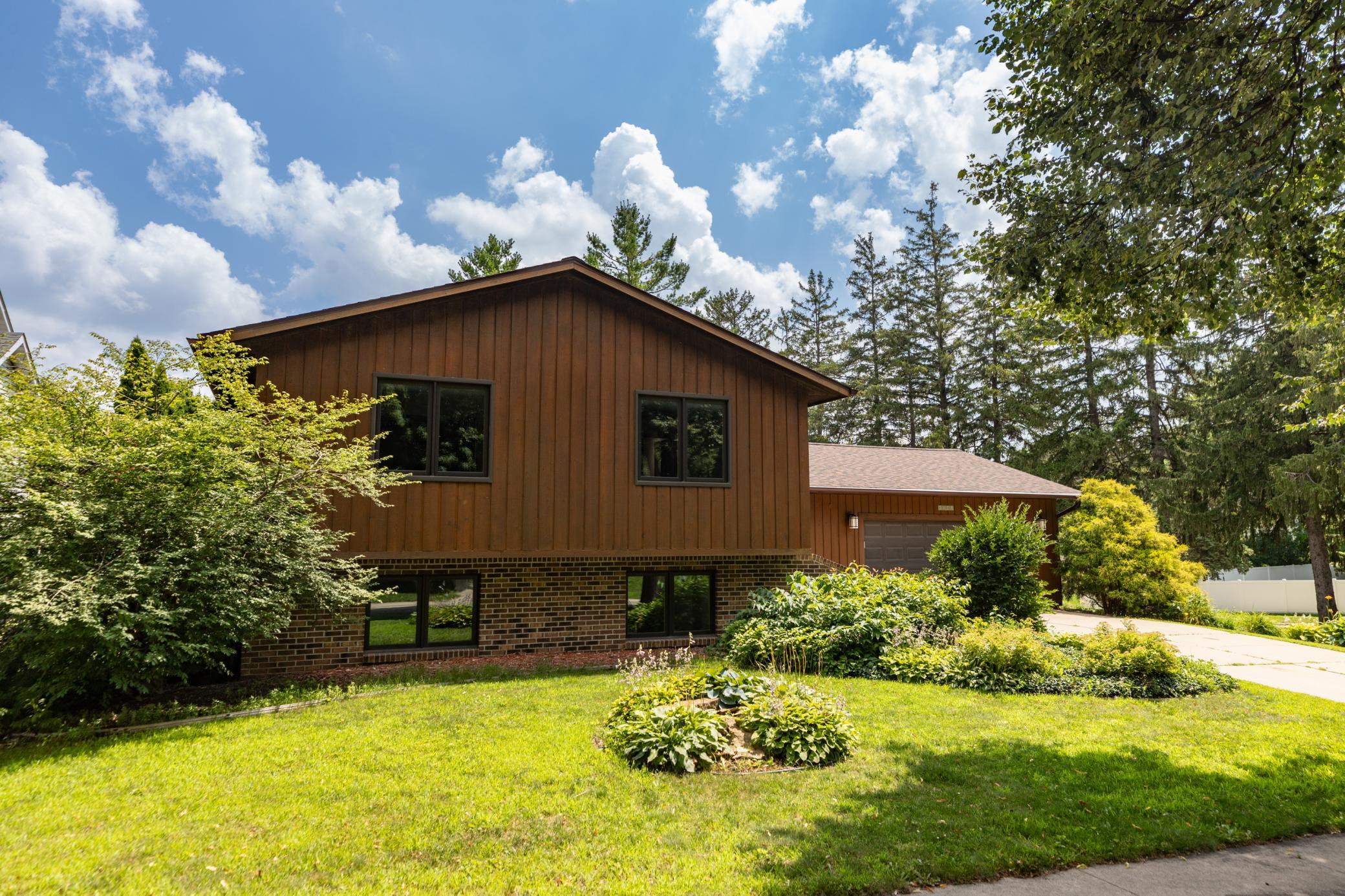 2124 Washington Lane SW, Rochester, MN 55902 — photo 2