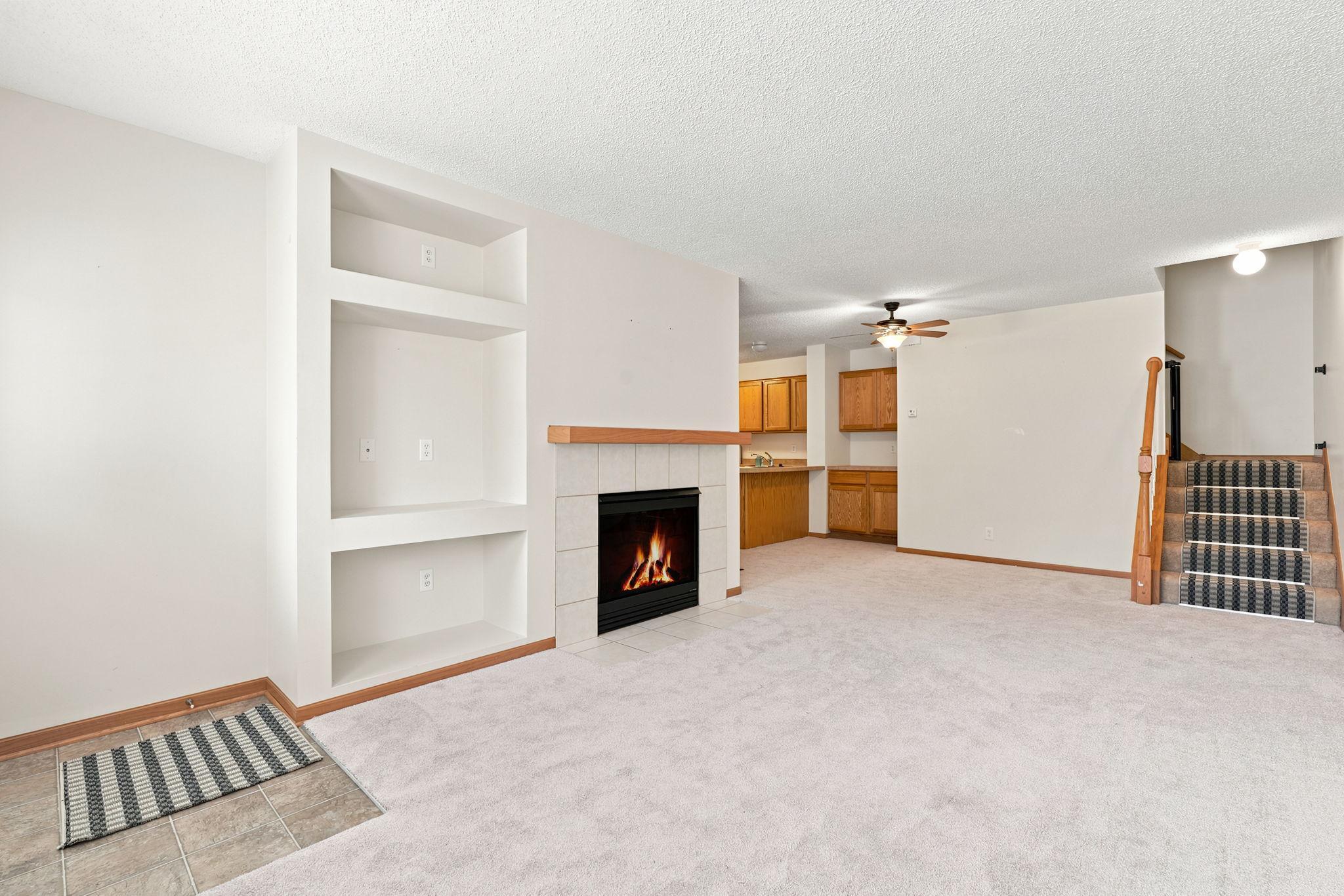 3560 Sterling Heights Drive B — photo