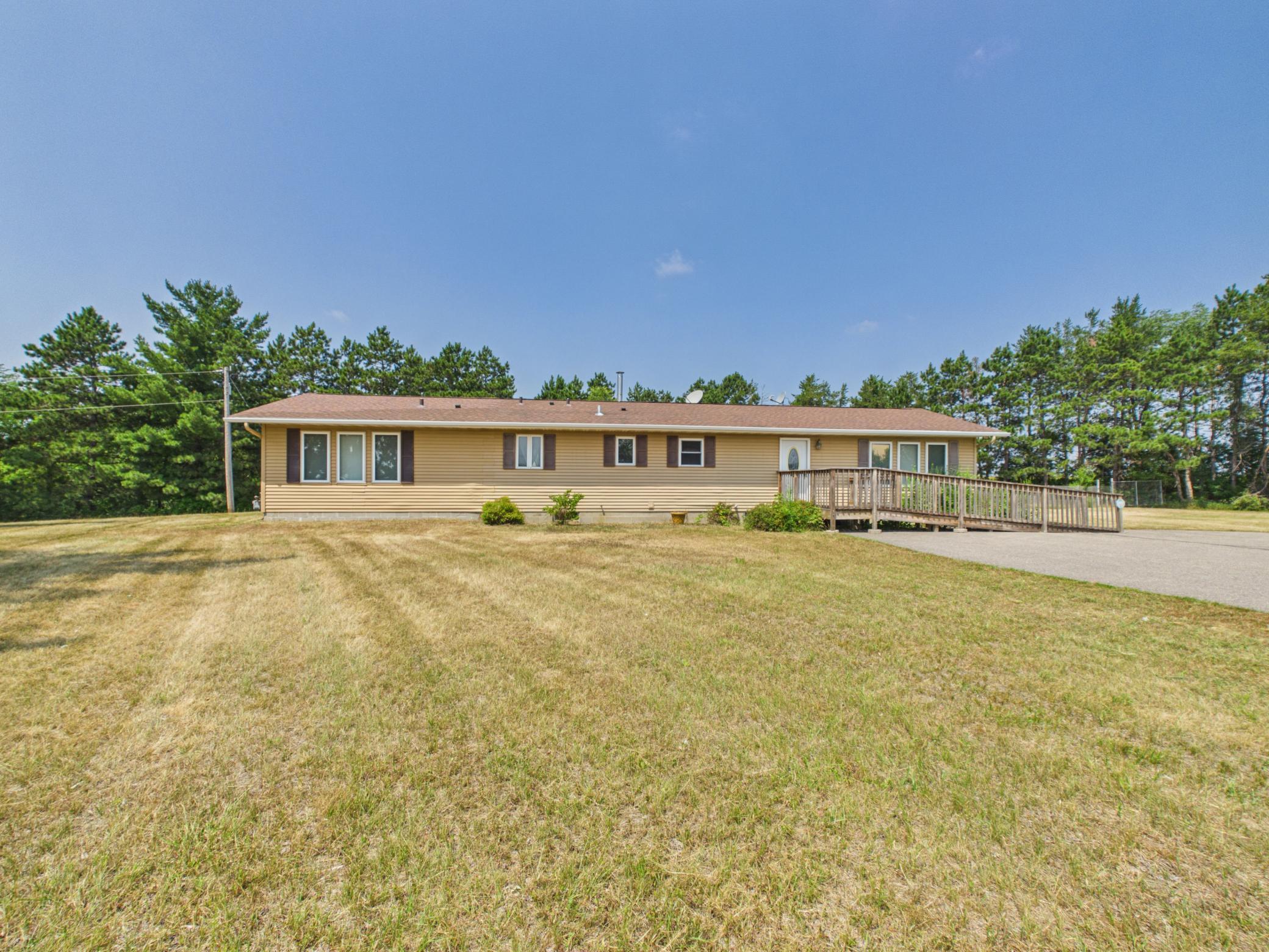 15418 Nature Road — photo