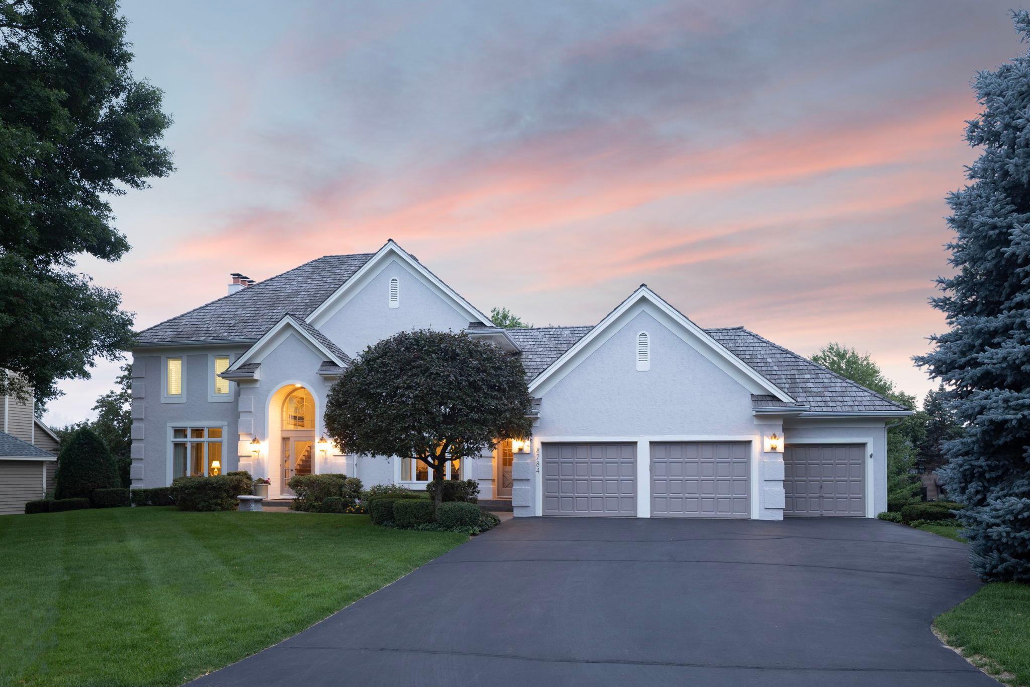 8784 Boulder Rise, Eden Prairie, MN 55347