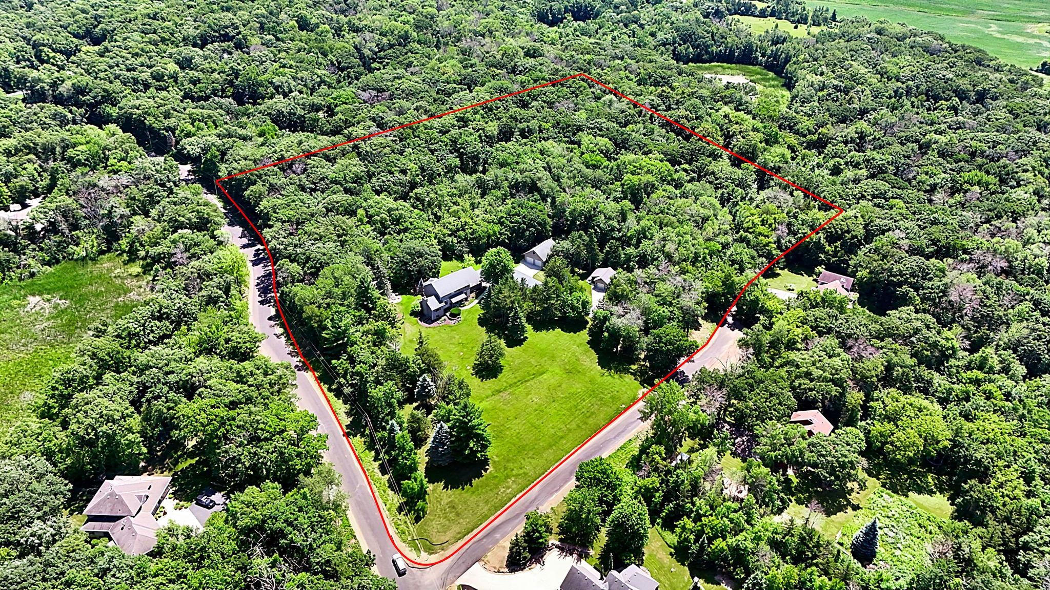 21602 Fireside Court — photo
