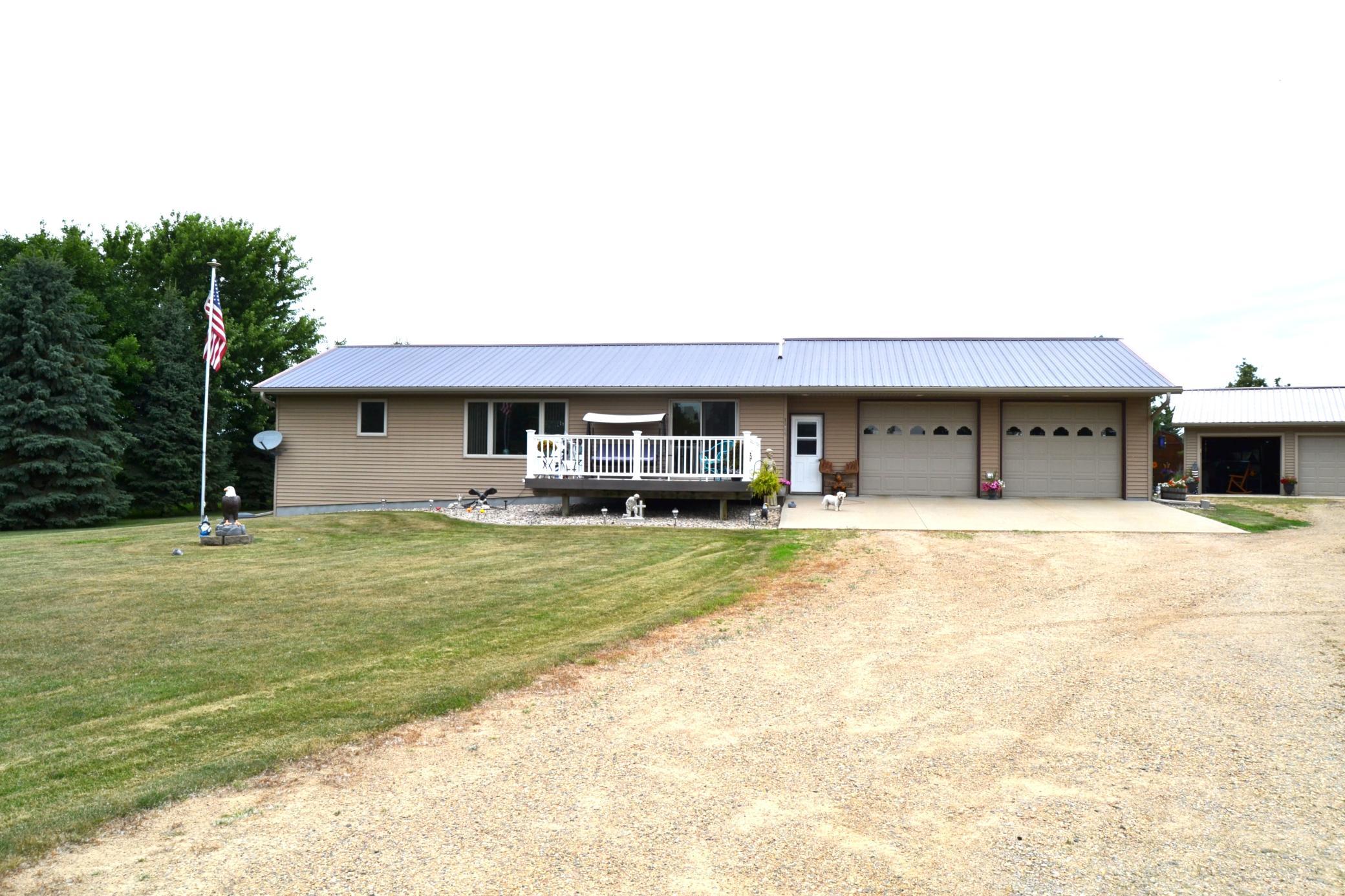1544 Dickson Drive — photo