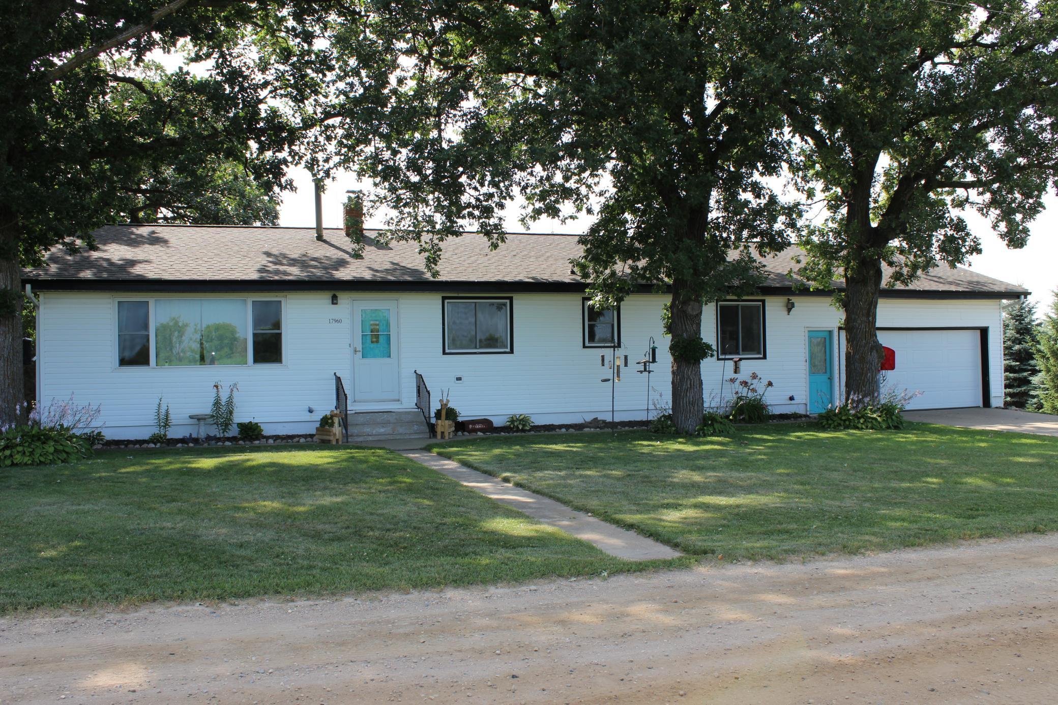 17960 Aaron Heights NW — photo