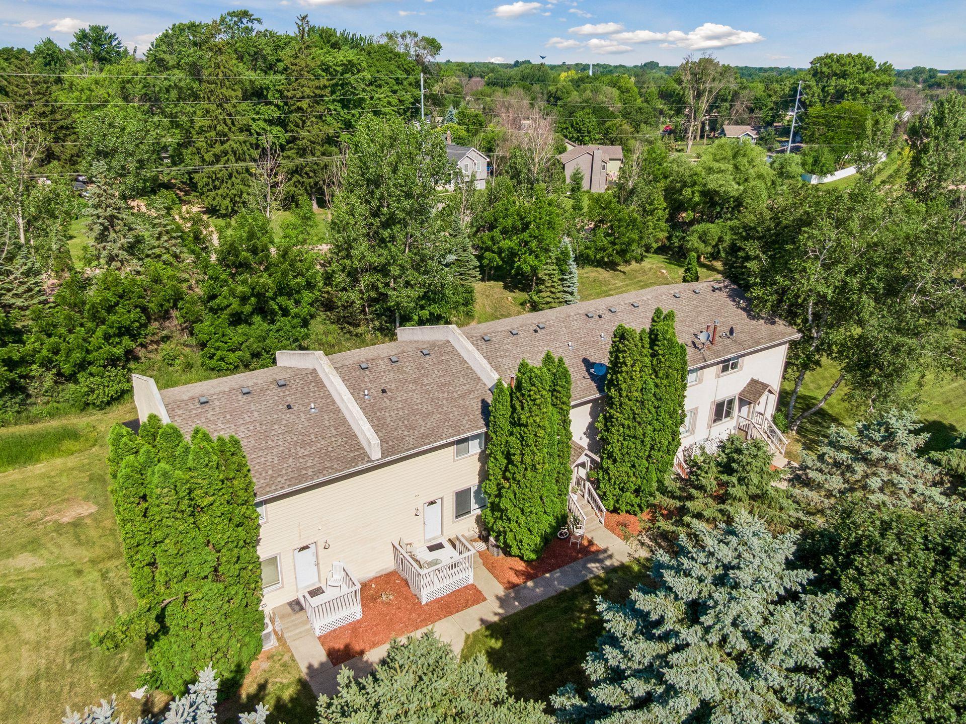 417 Hunter Drive — photo