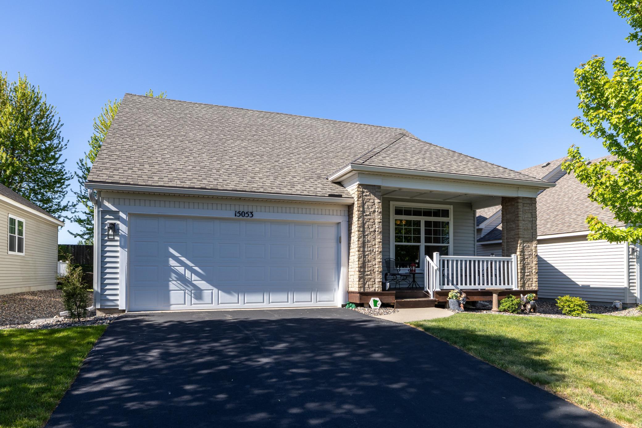 15053 Dutchman Way — photo