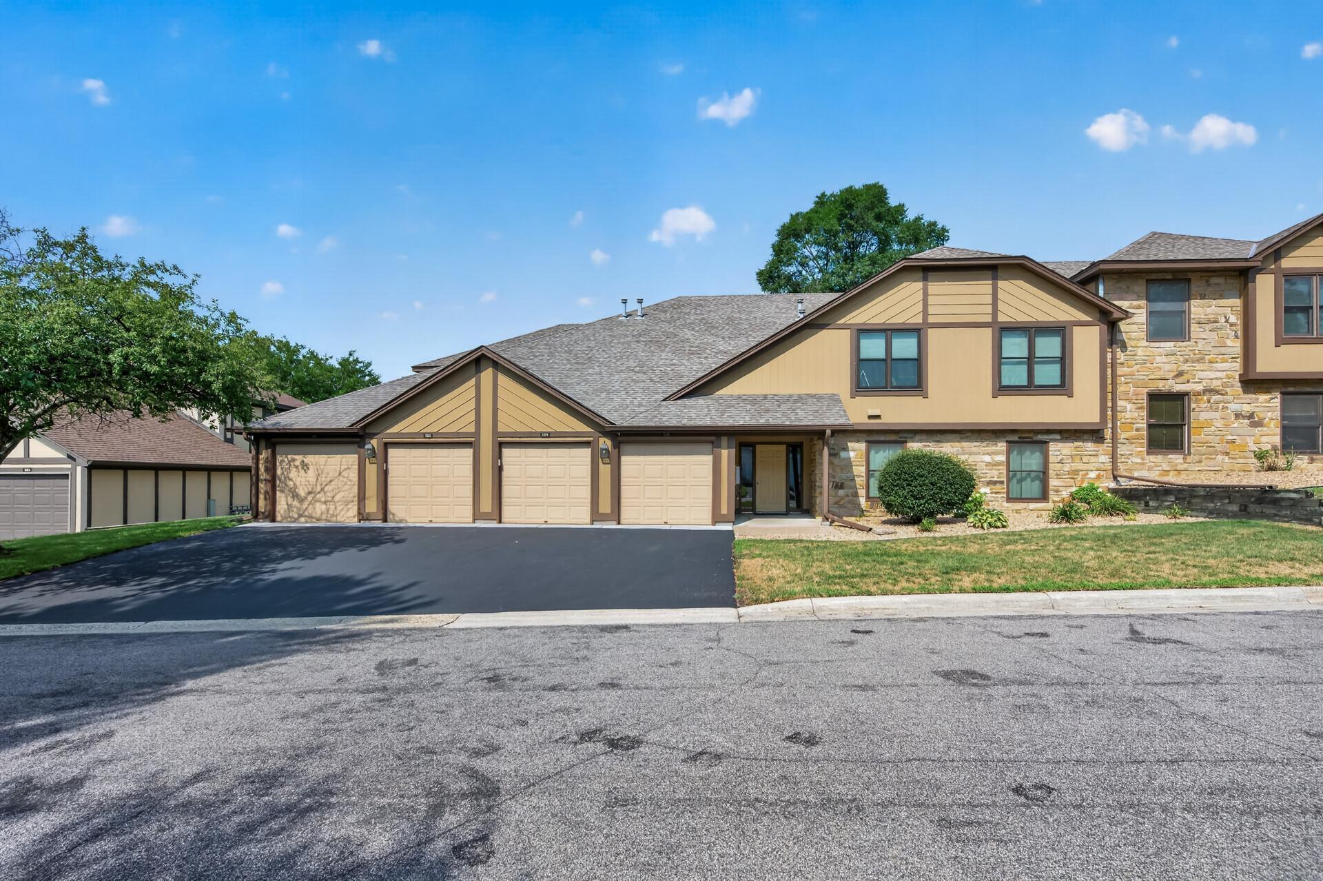 5217 Balmoral Lane — photo