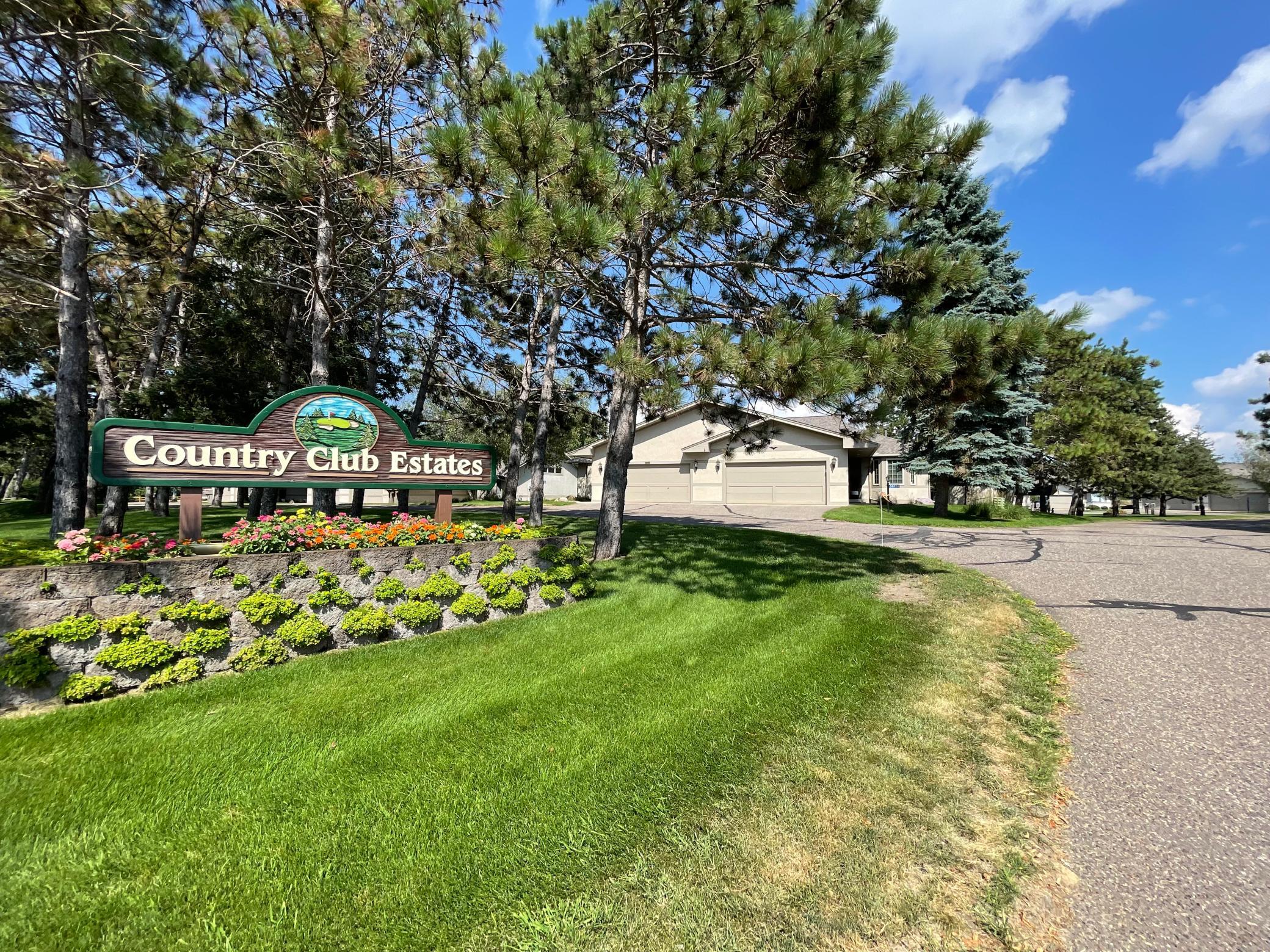 14686 Par Drive — photo