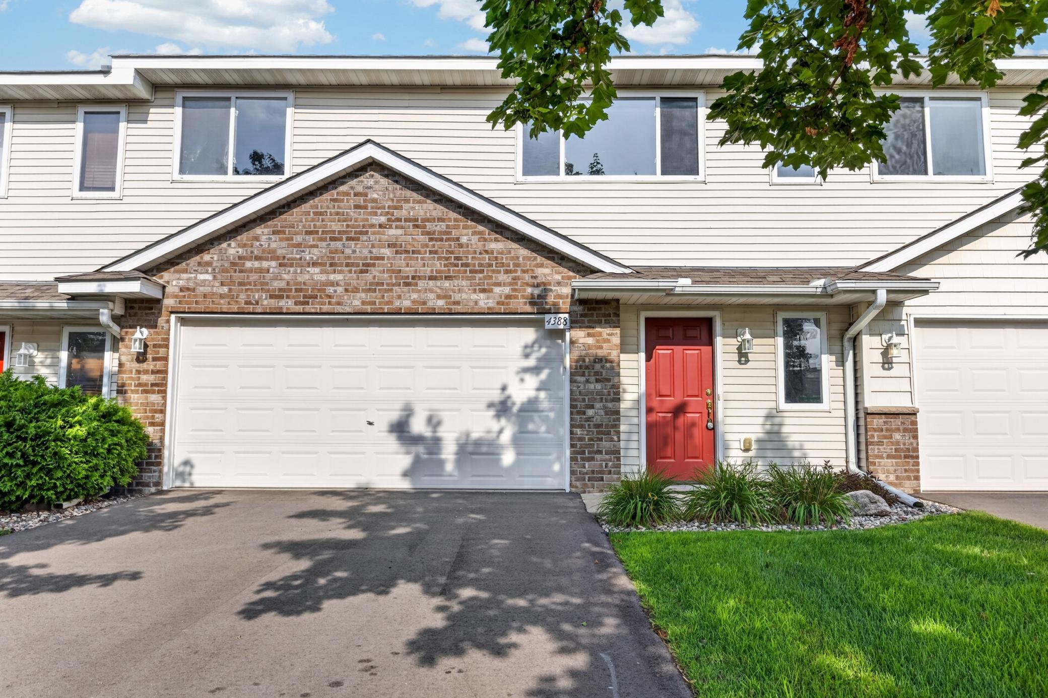 4388 Blakewood Drive — photo