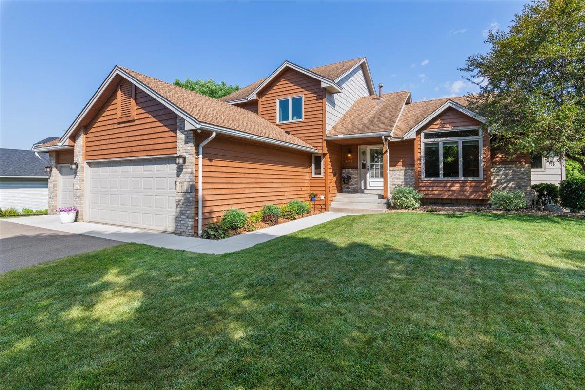11273 N Eagle Lake Boulevard — photo