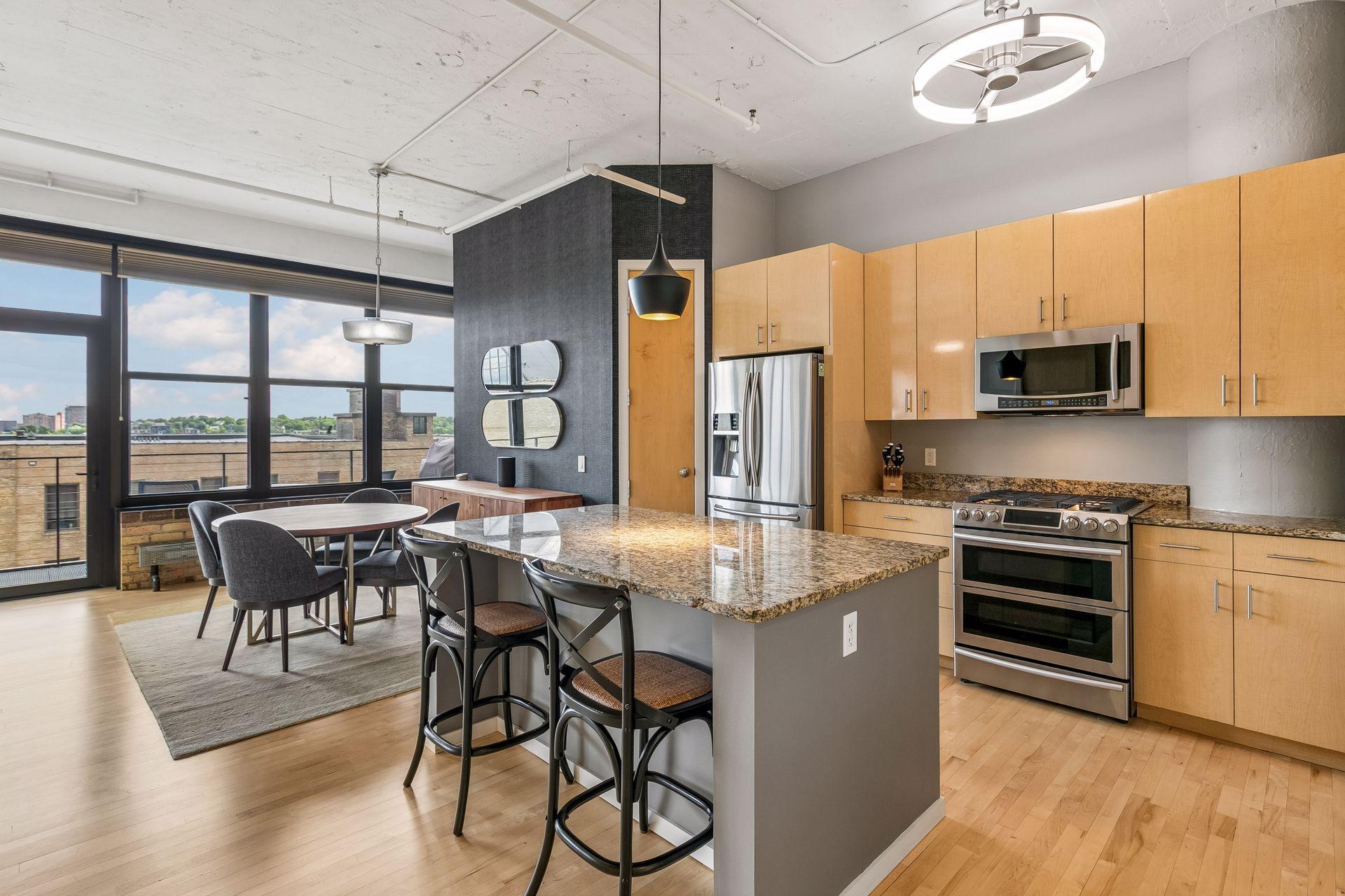 290 Market Street 616 — photo