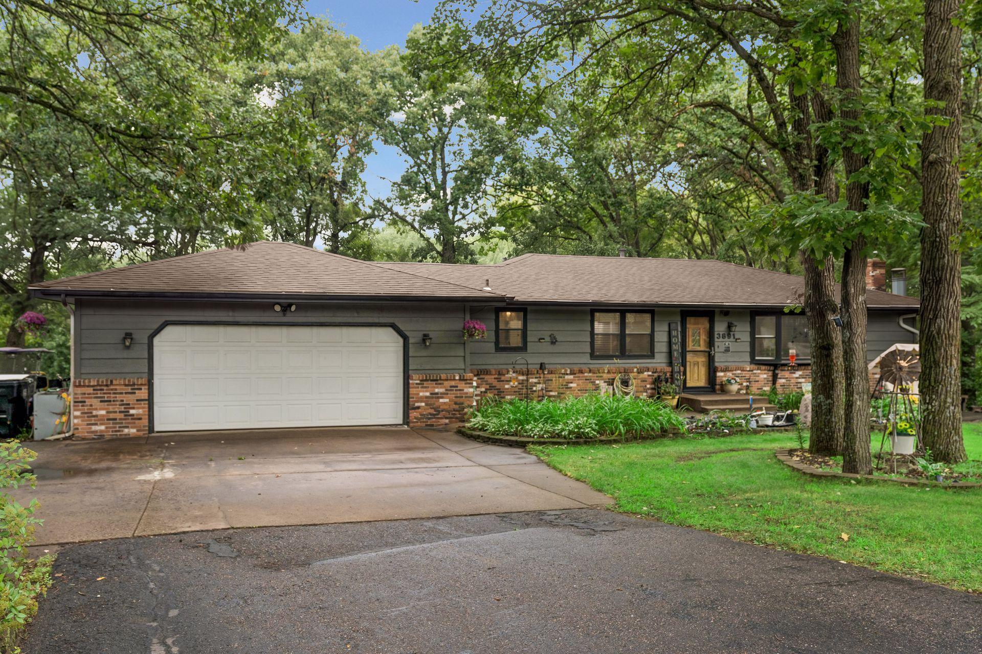 3891 N Enchanted Drive NW — photo
