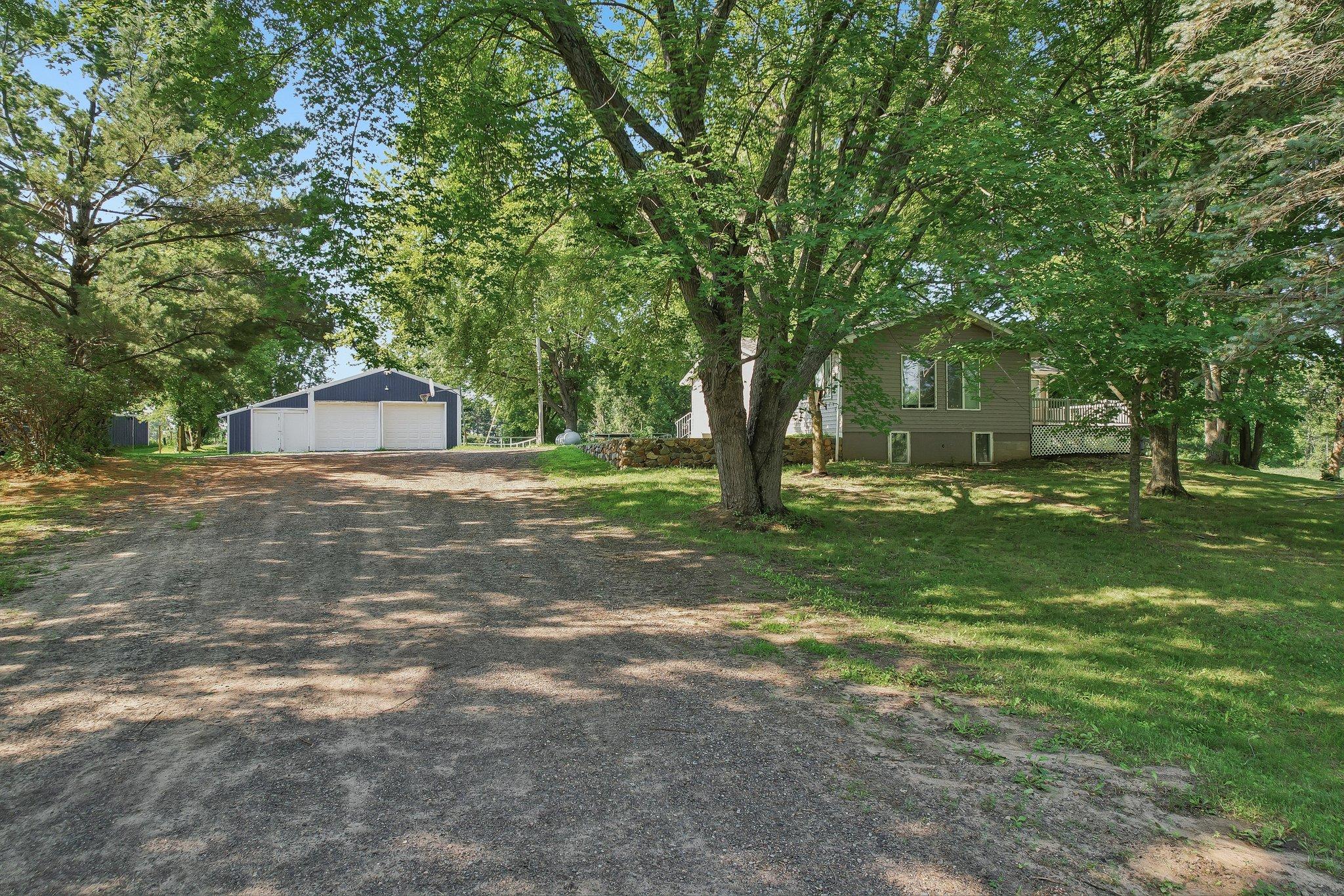 1054 County Road 6 NE — photo