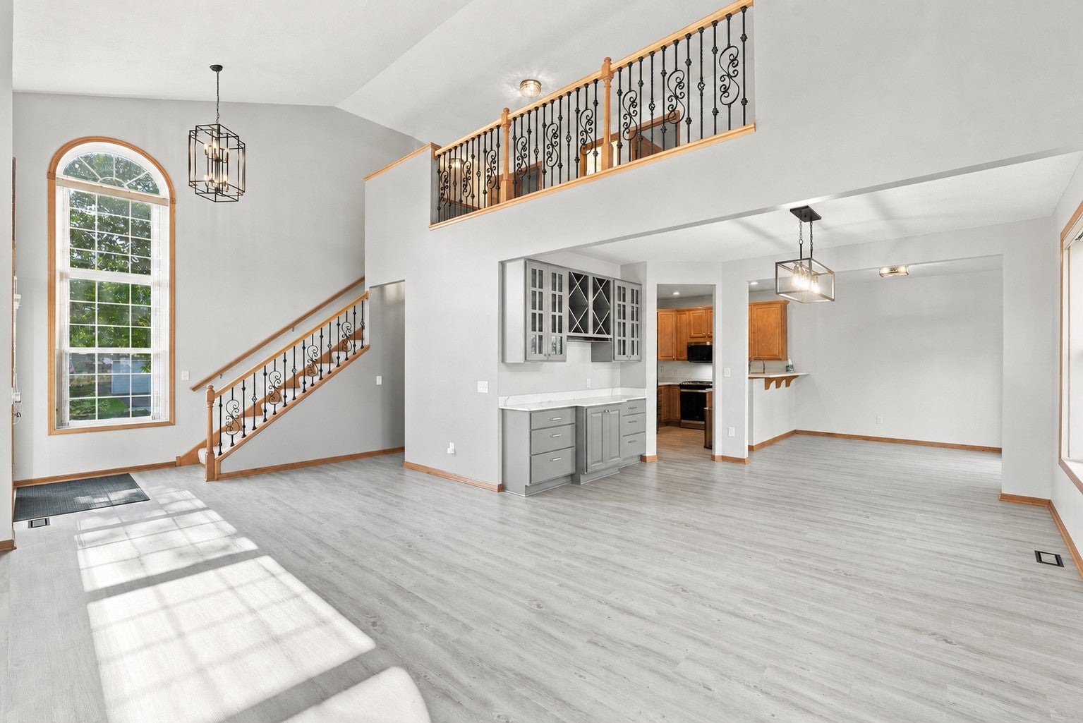 7143 Arthur Drive — photo