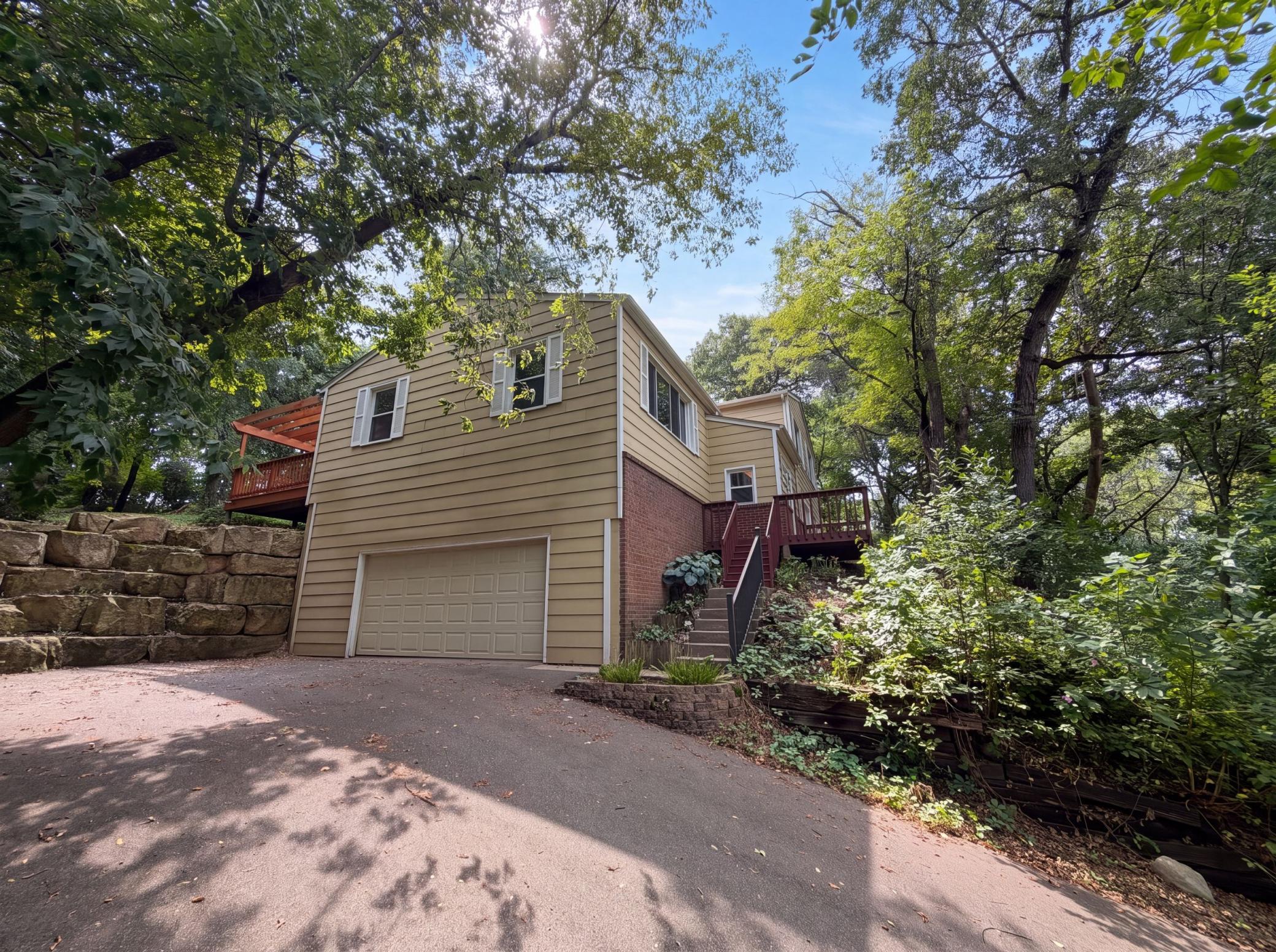 2509 Oakwood Drive — photo