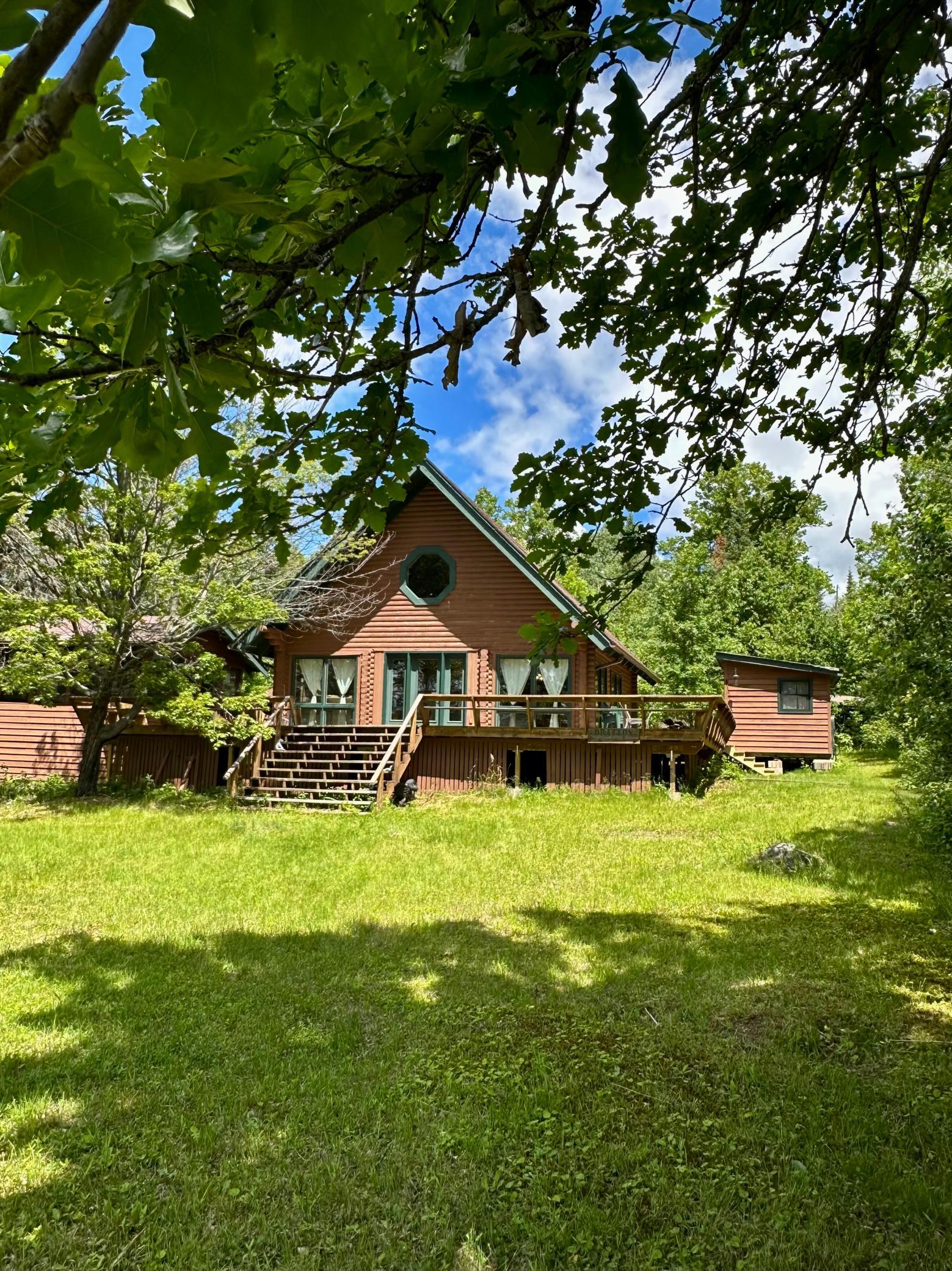 1909 Lynx Island — photo