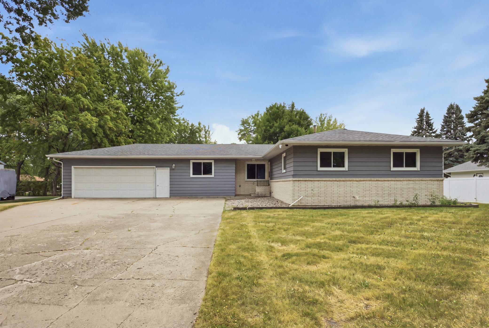 1031 Joseph Street — photo