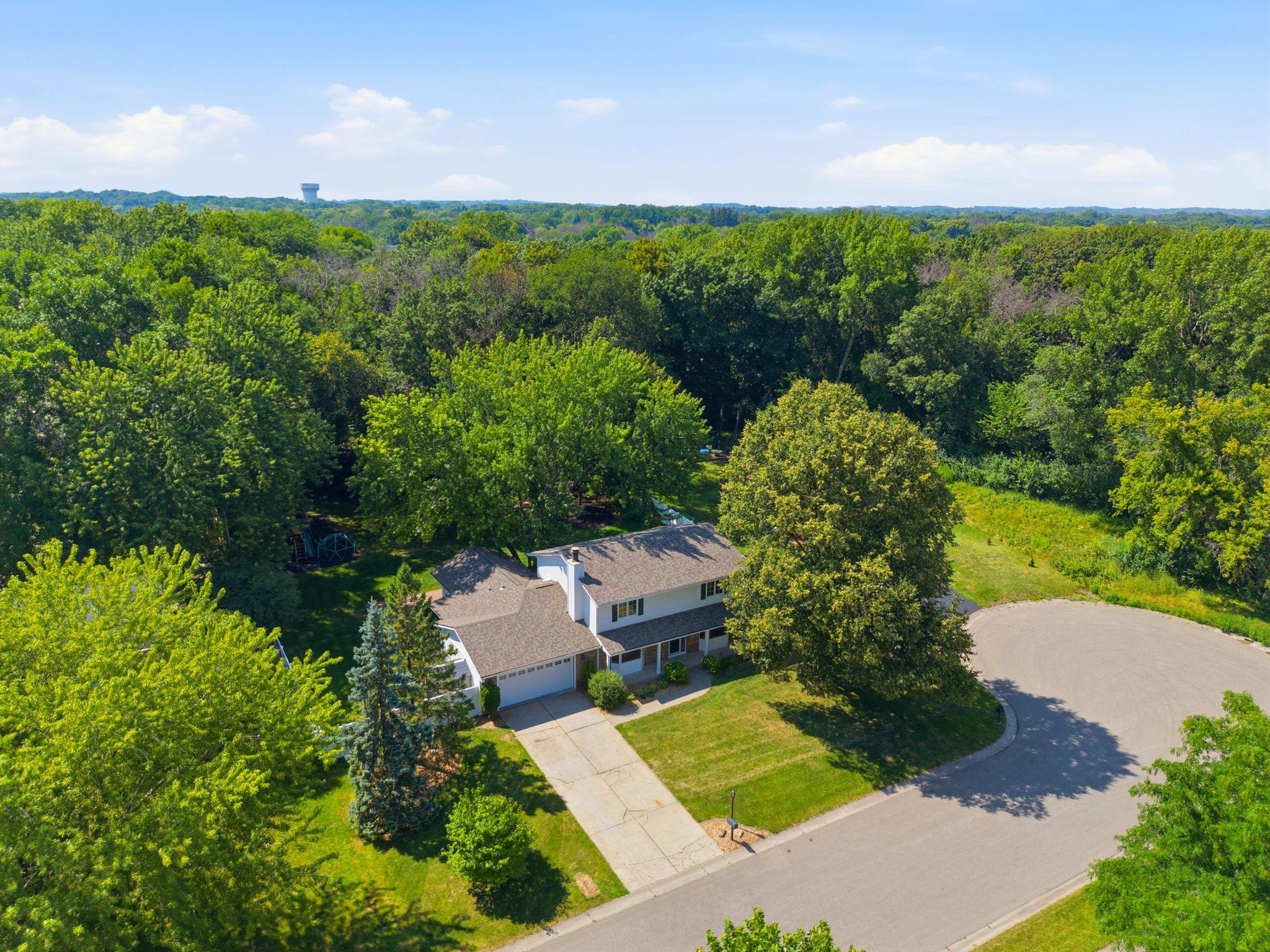 7610 Heritage Road — photo