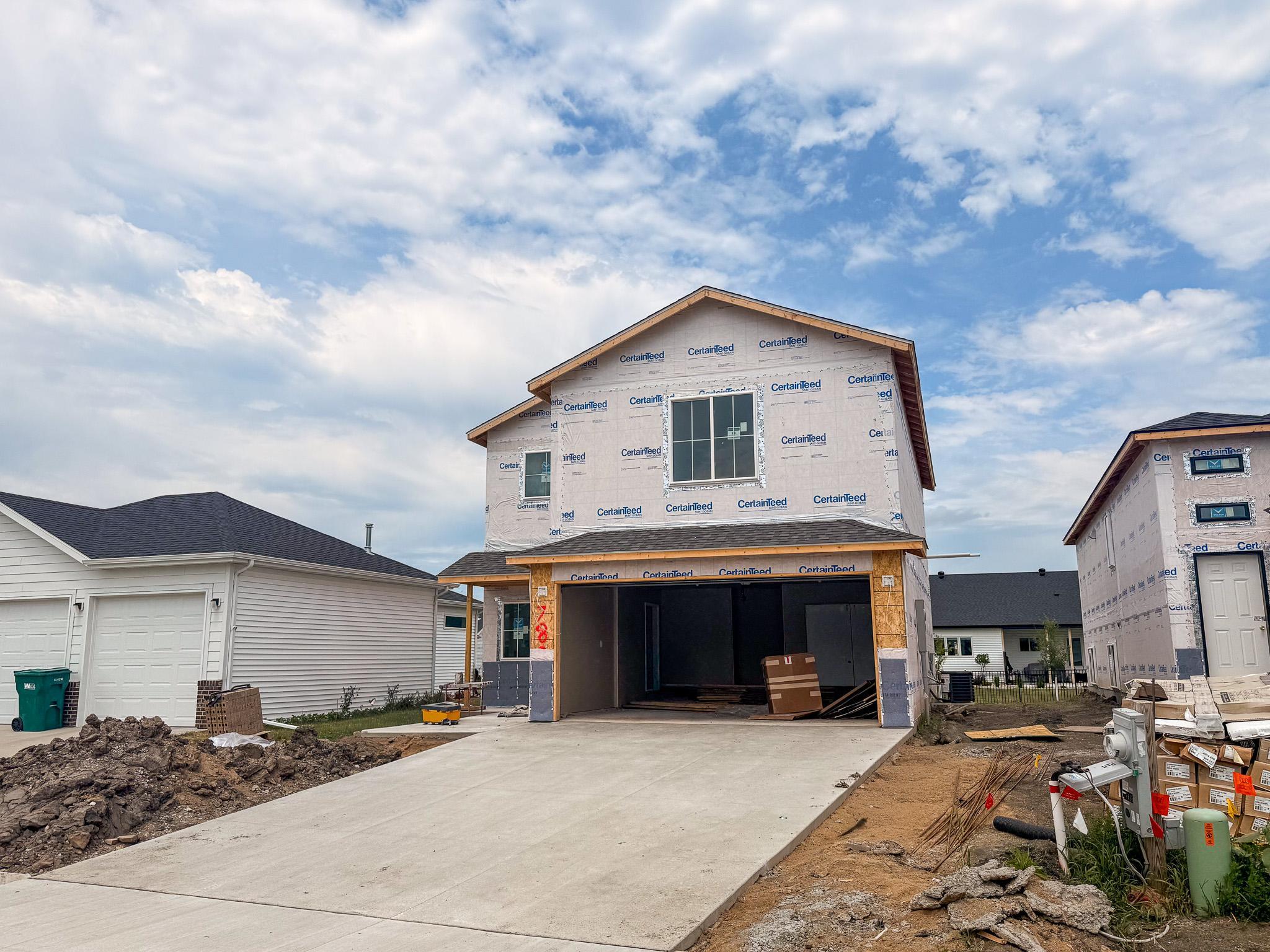 7897 Cottonwood Boulevard — photo