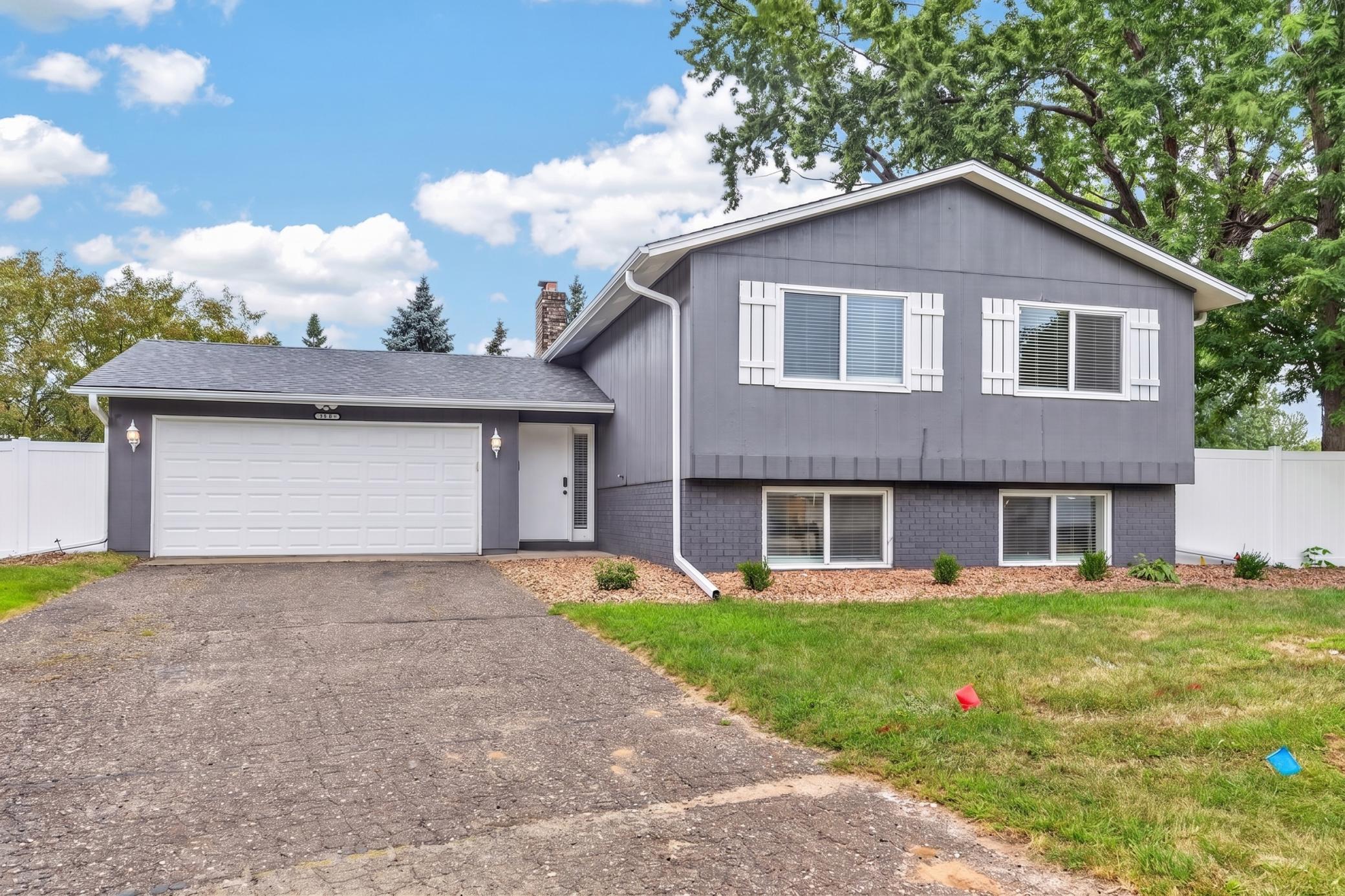 7810 Idaho Lane N — photo