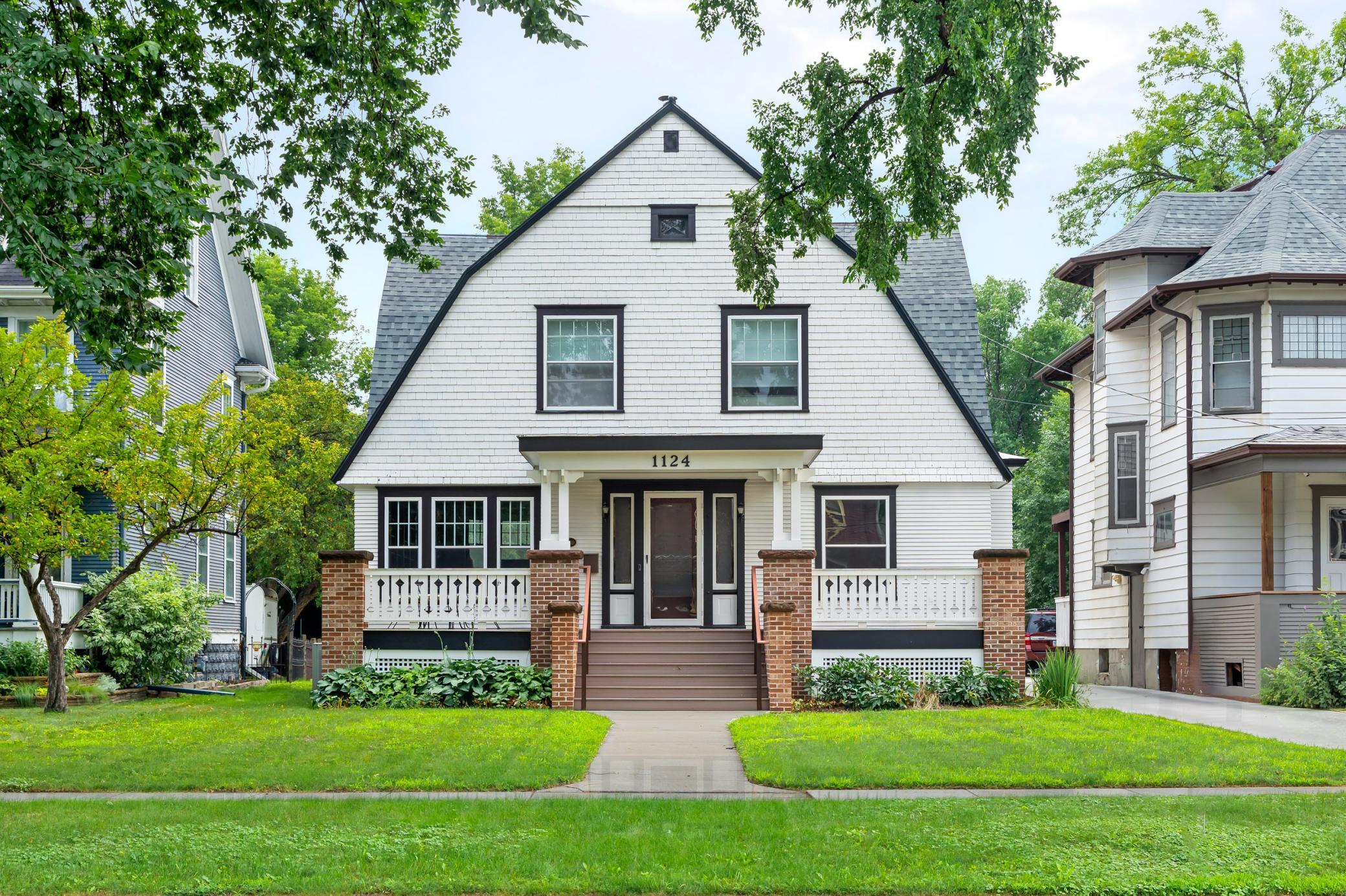 1124 5th Avenue S — photo