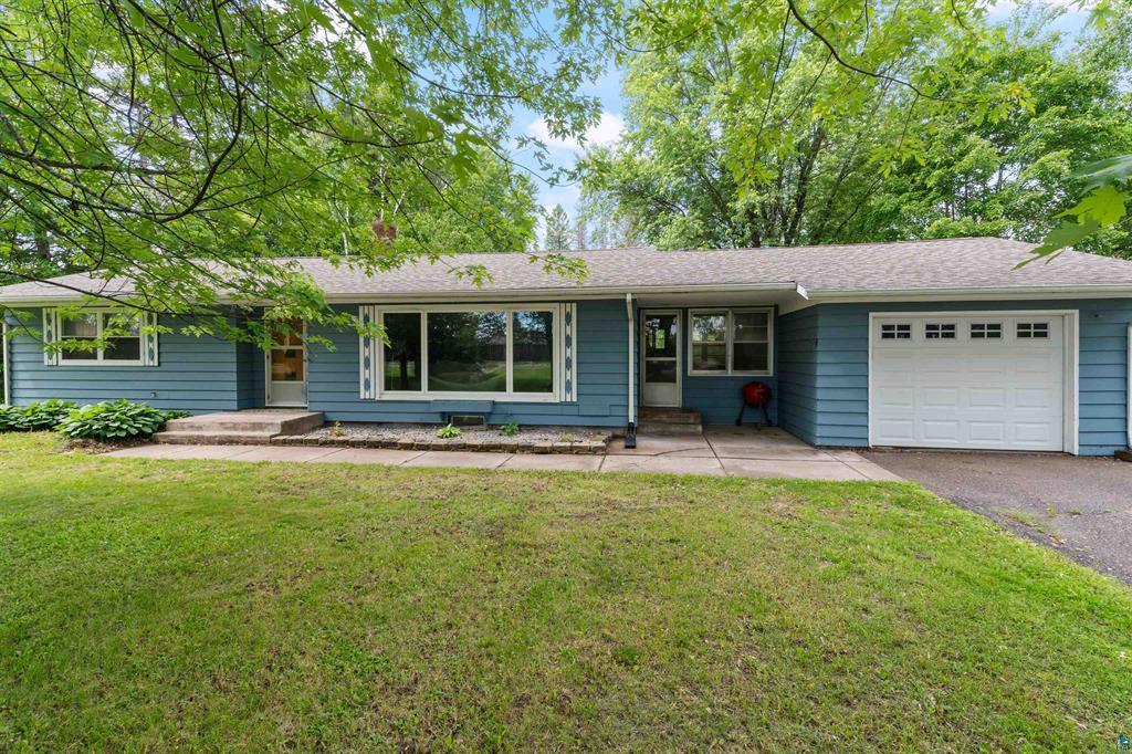 908 Lakeshore Drive — photo