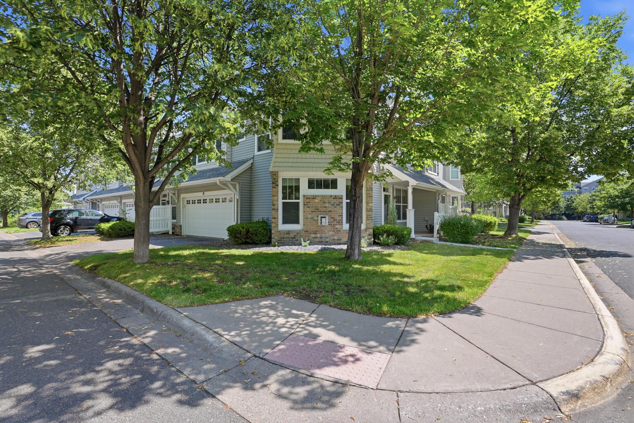 1601 Woodlynn Avenue 4 — photo