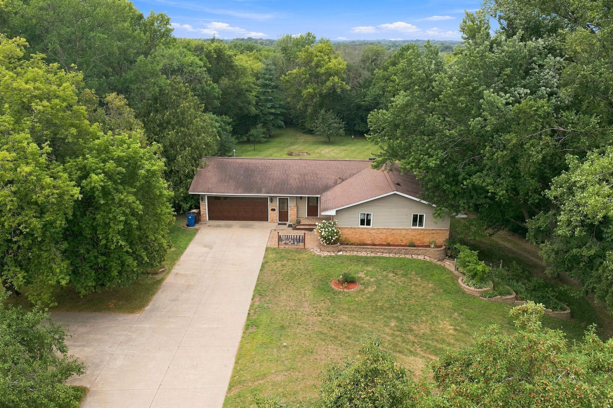 14825 Crow River Drive — photo