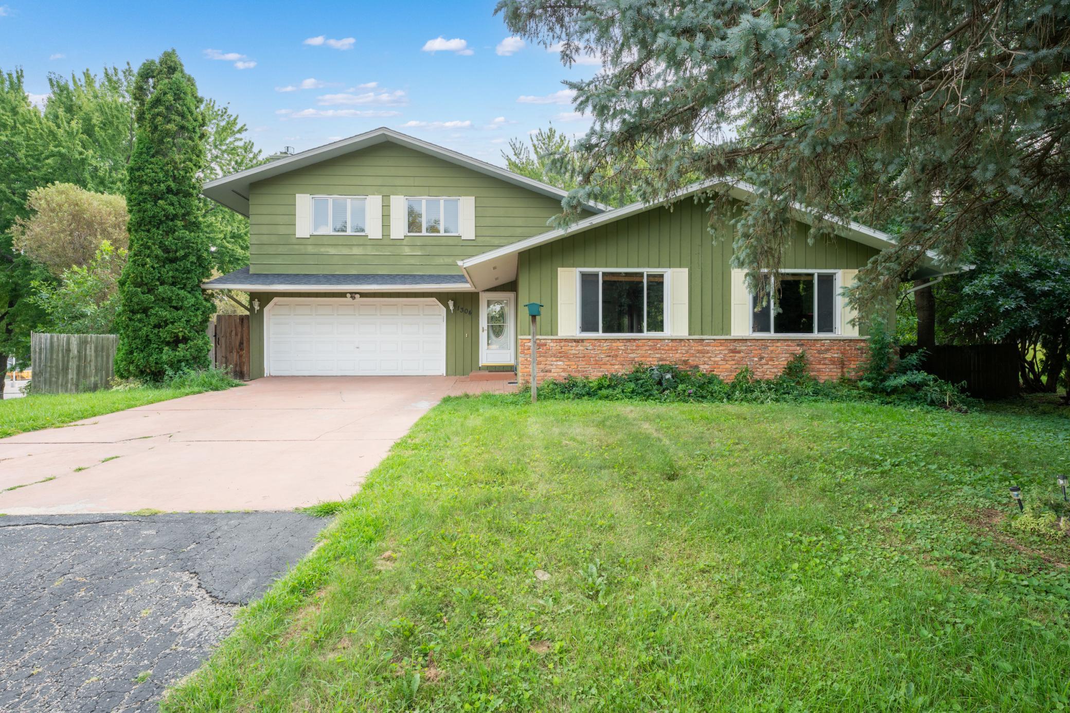 1304 Gage Court NW — photo