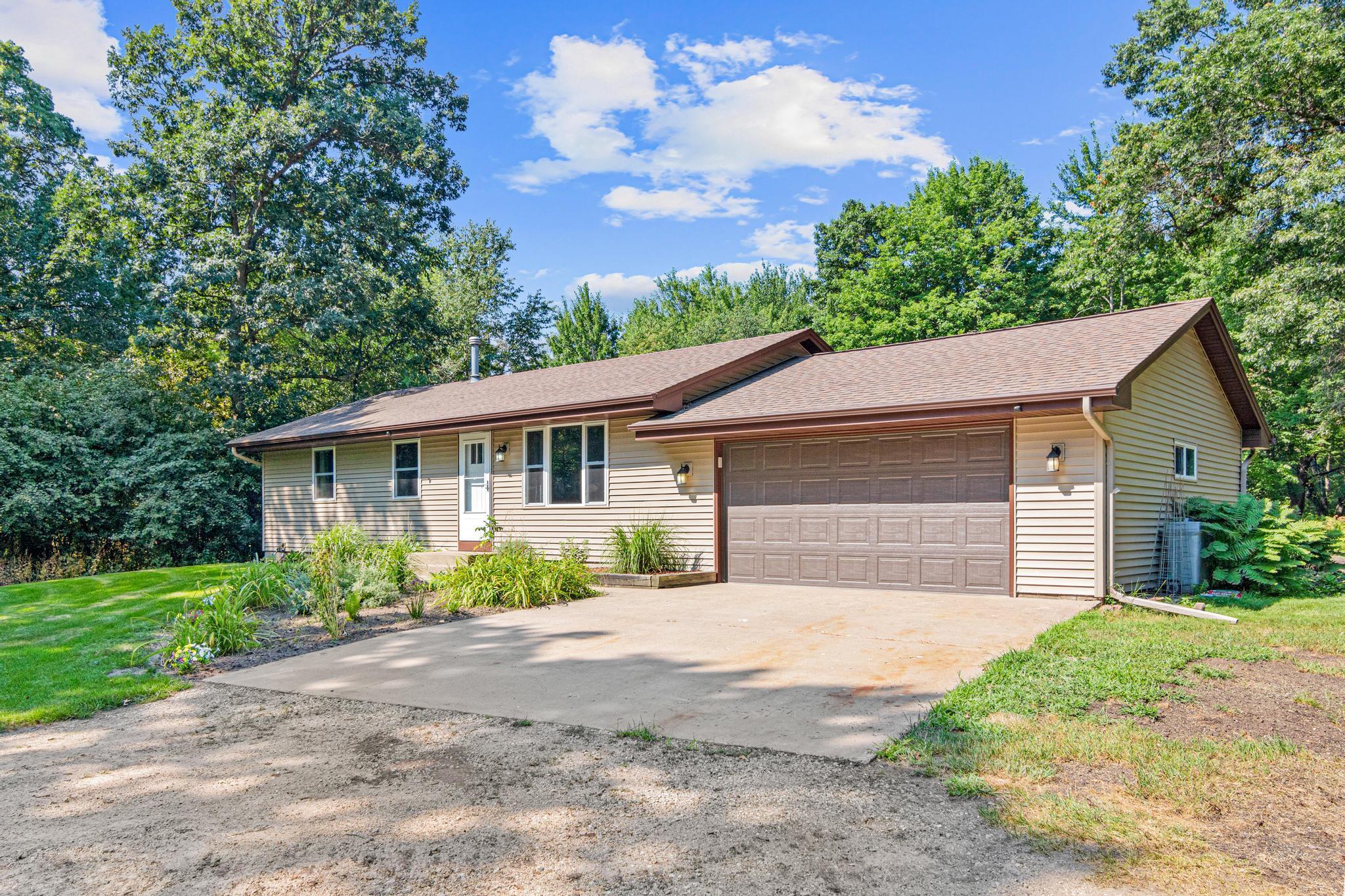 14050 Guadalcanal Street NE — photo