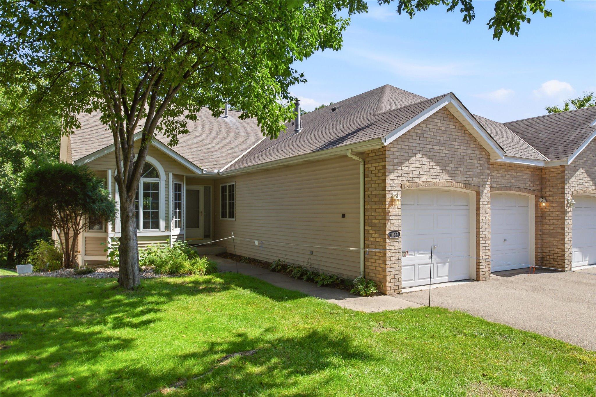 11137 Wyoming Road S — photo