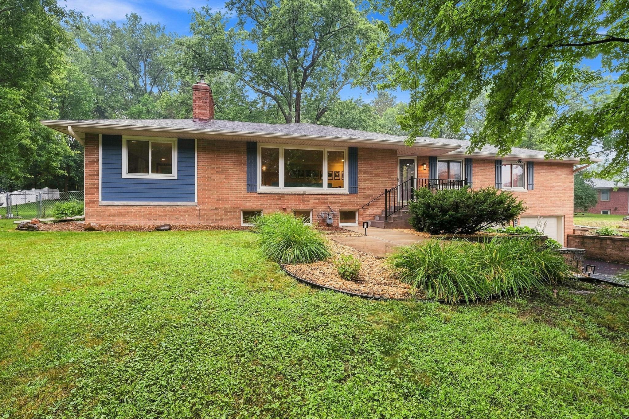 3600 Sunrise Drive E — photo