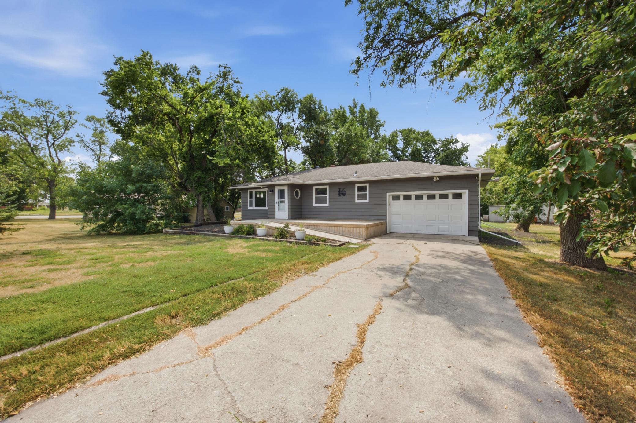 115 Park Avenue E, Hendrum, MN 56550 — photo 2