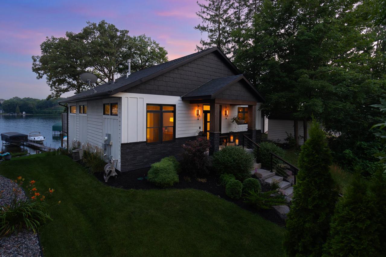 6199 Sinclair Road — photo