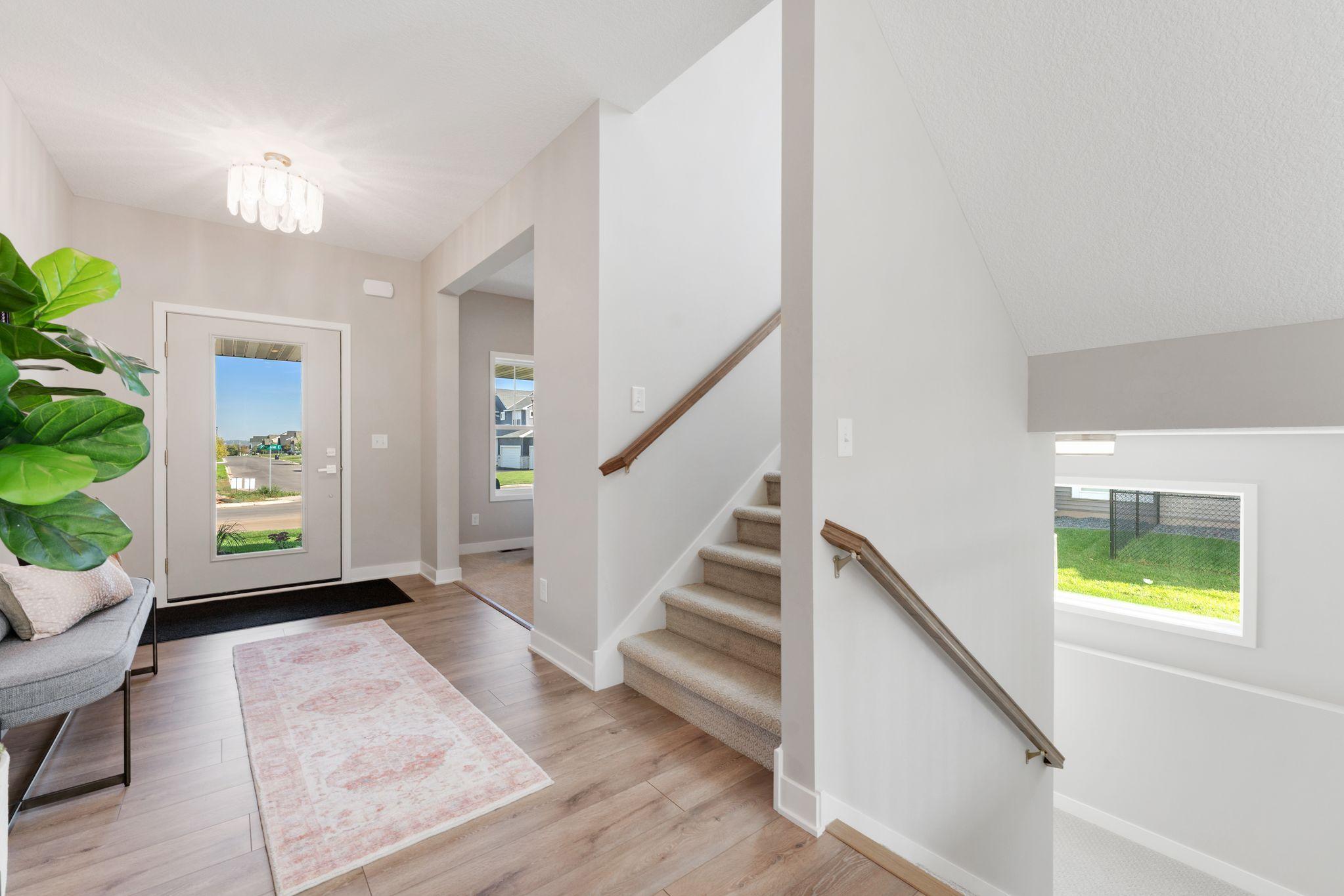Home in Lakeville, MN 55044 — photo 3