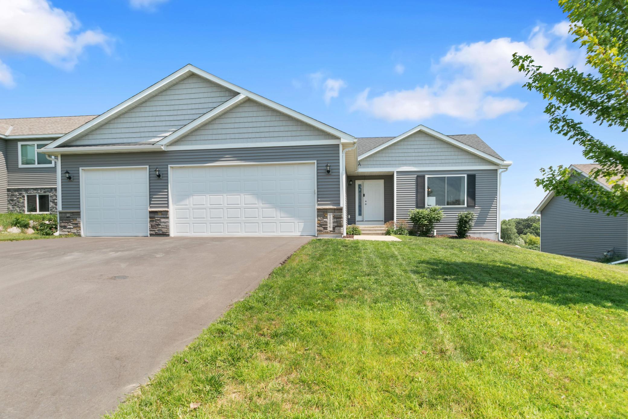 1106 Rolling Hills Drive NW — photo
