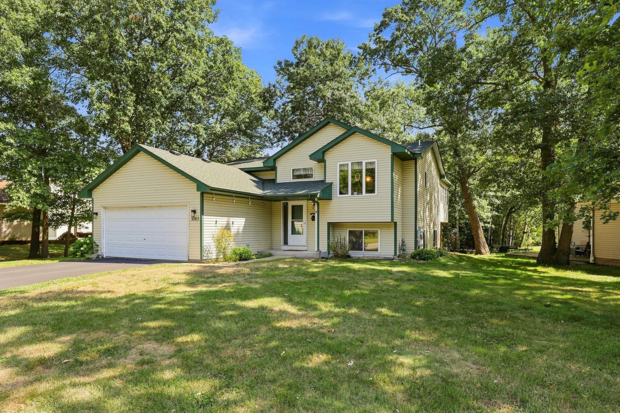 1063 Sunwood Park Lane — photo