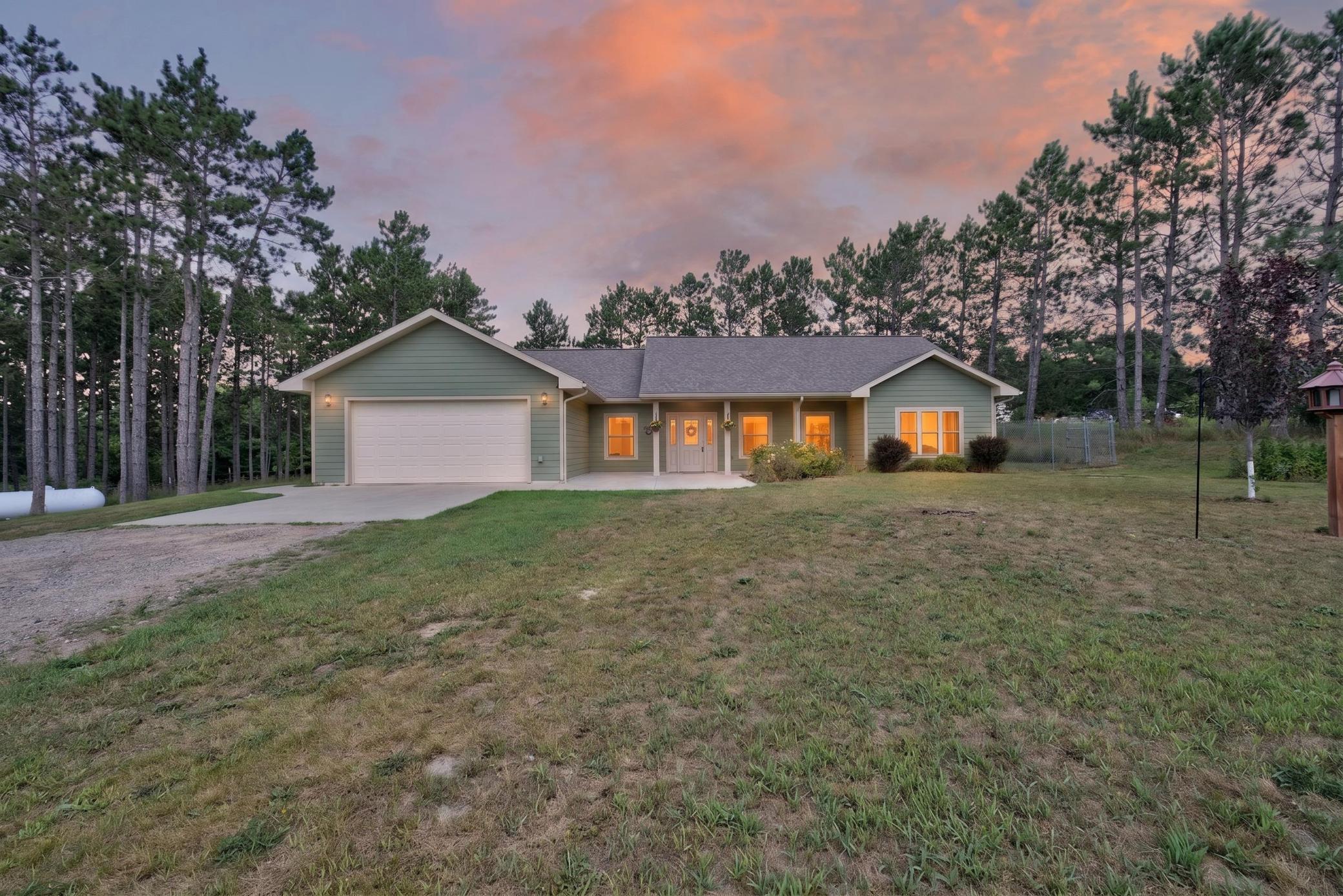 50738 Vinewood Trail — photo