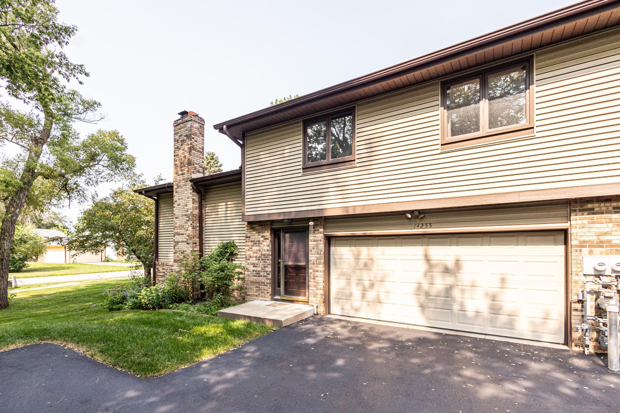 14255 Towers Lane — photo