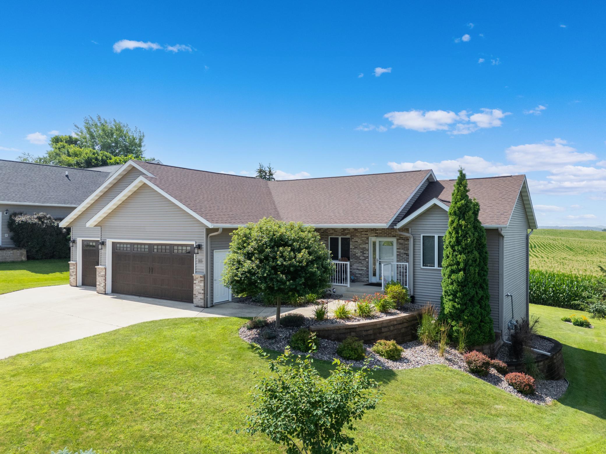 313 Maple Drive — photo