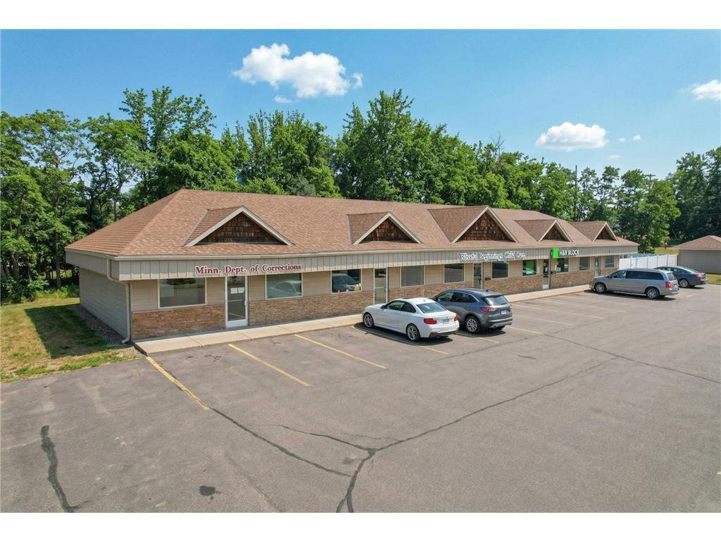 820 Howe Avenue Building a — photo