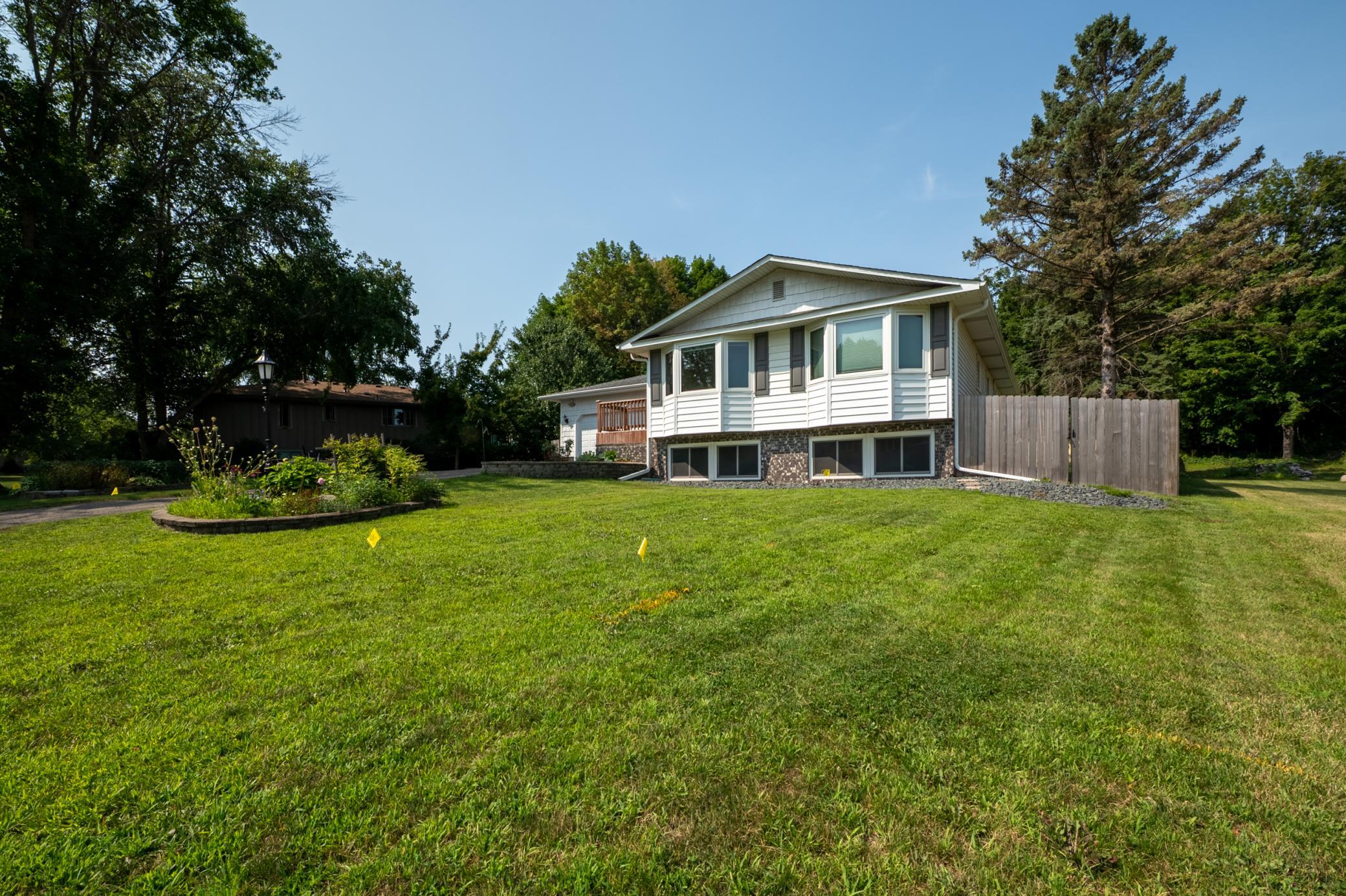 1732 Evergreen Drive — photo