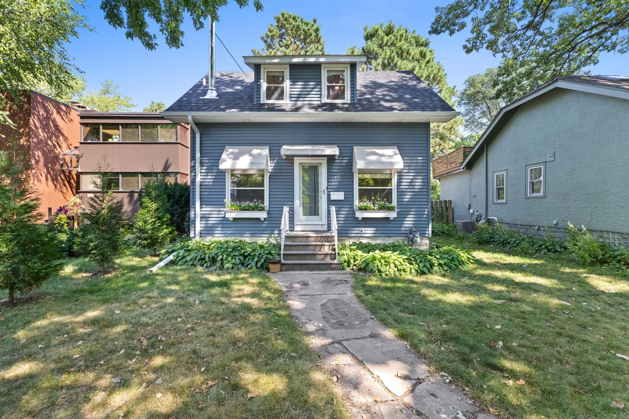 15 Sheridan Avenue S — photo