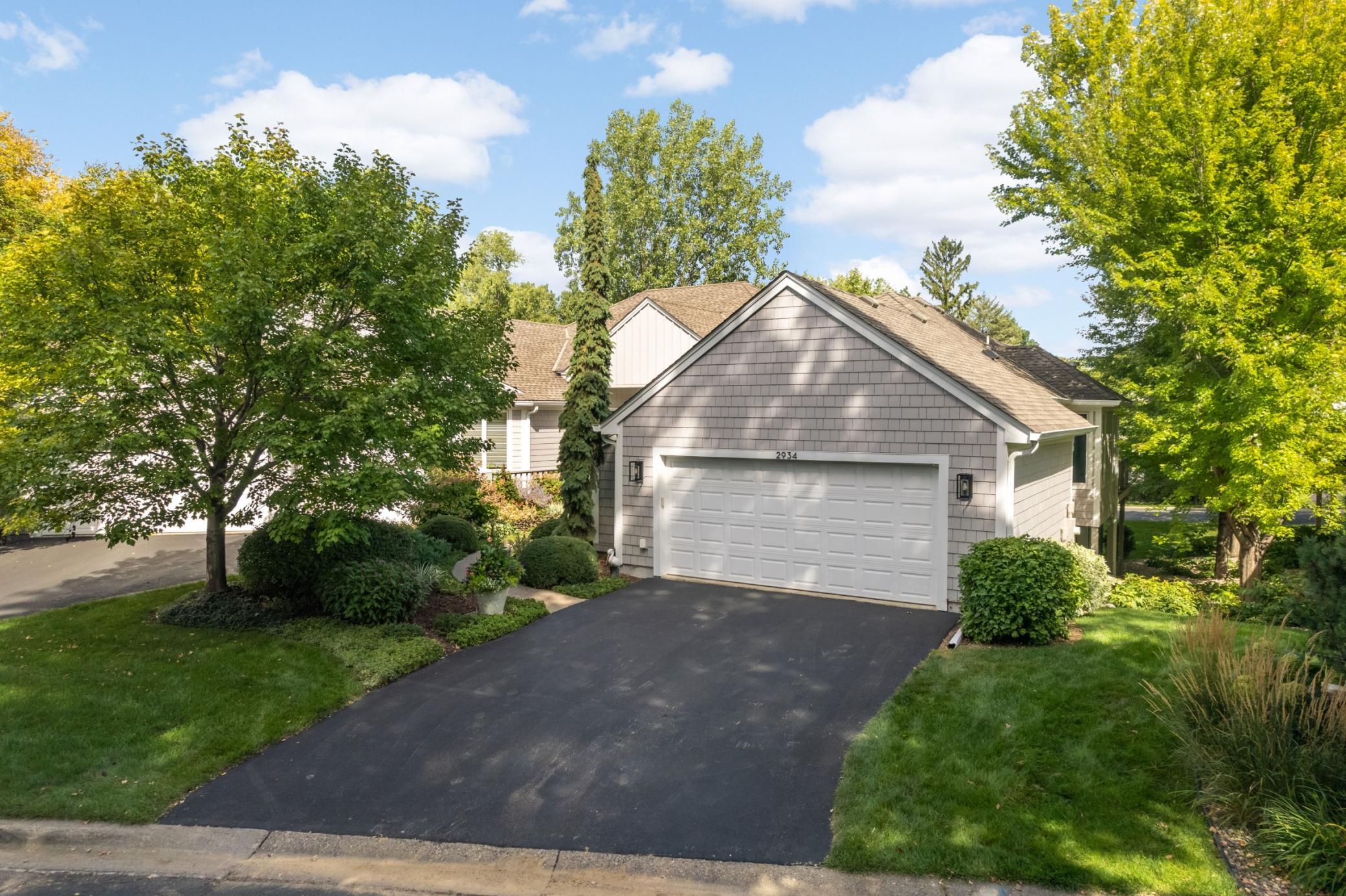 2934 Pelican Point Circle — photo