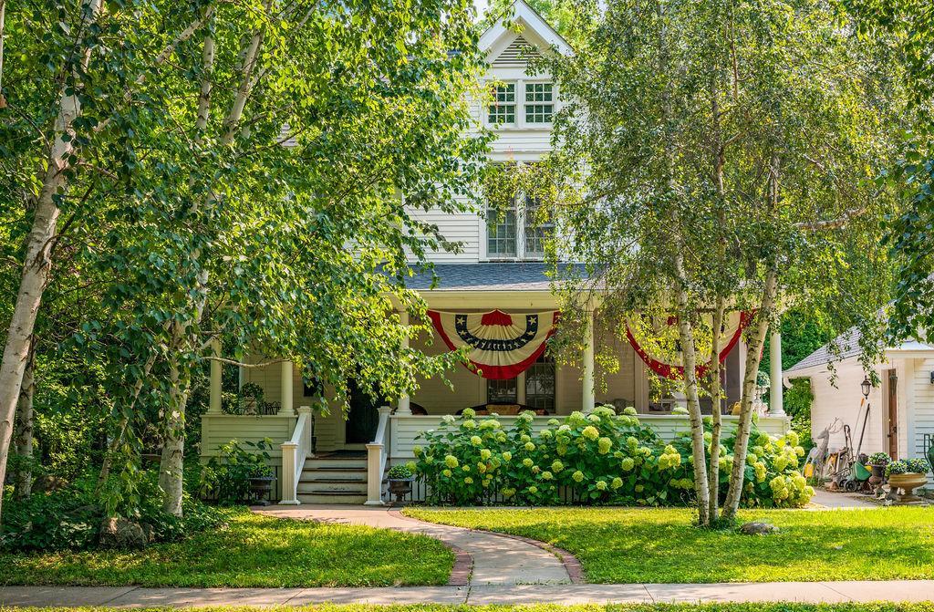215 Elm Street — photo