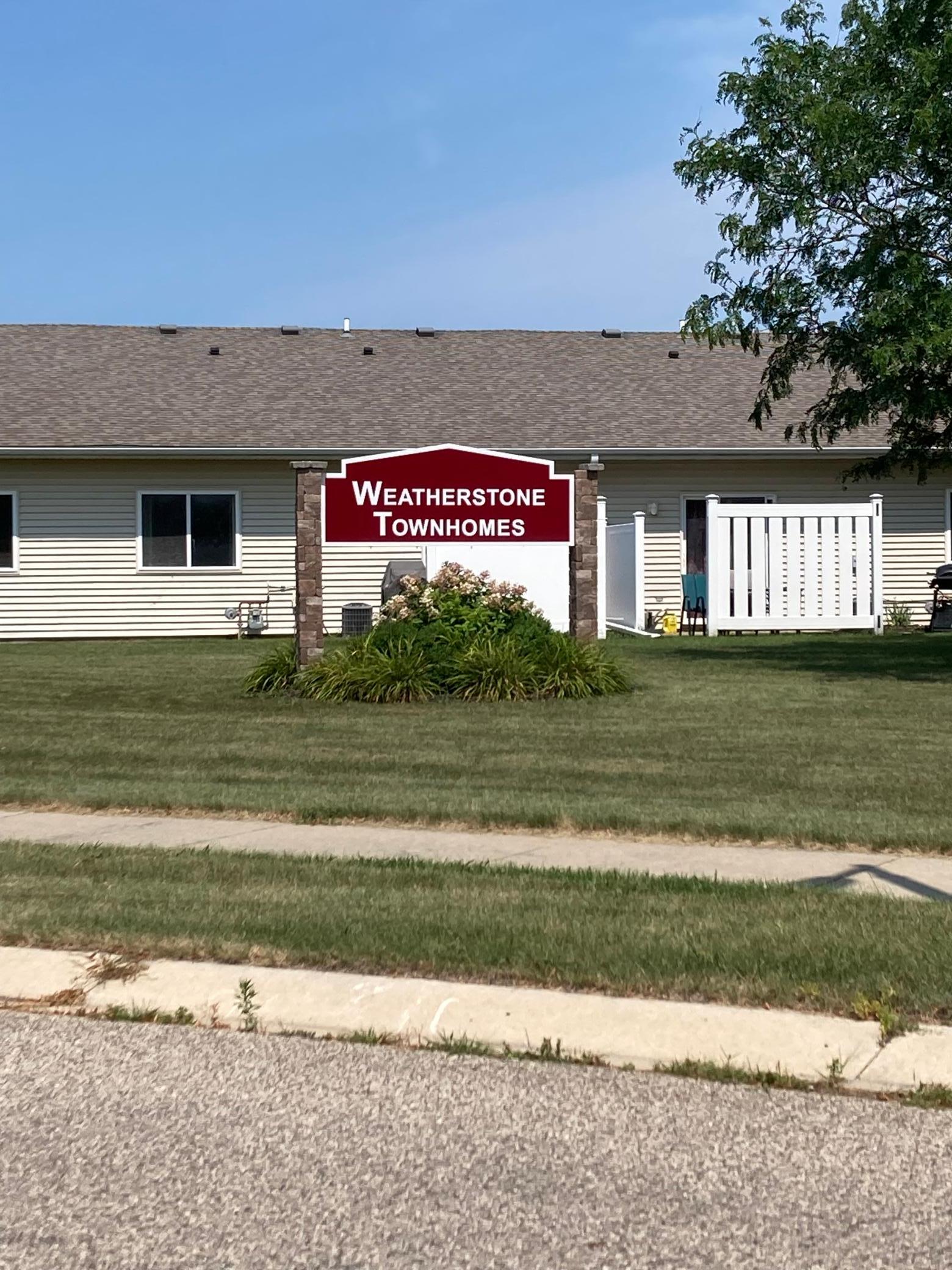 5157 Weatherstone Drive NW, Rochester, MN 55901
